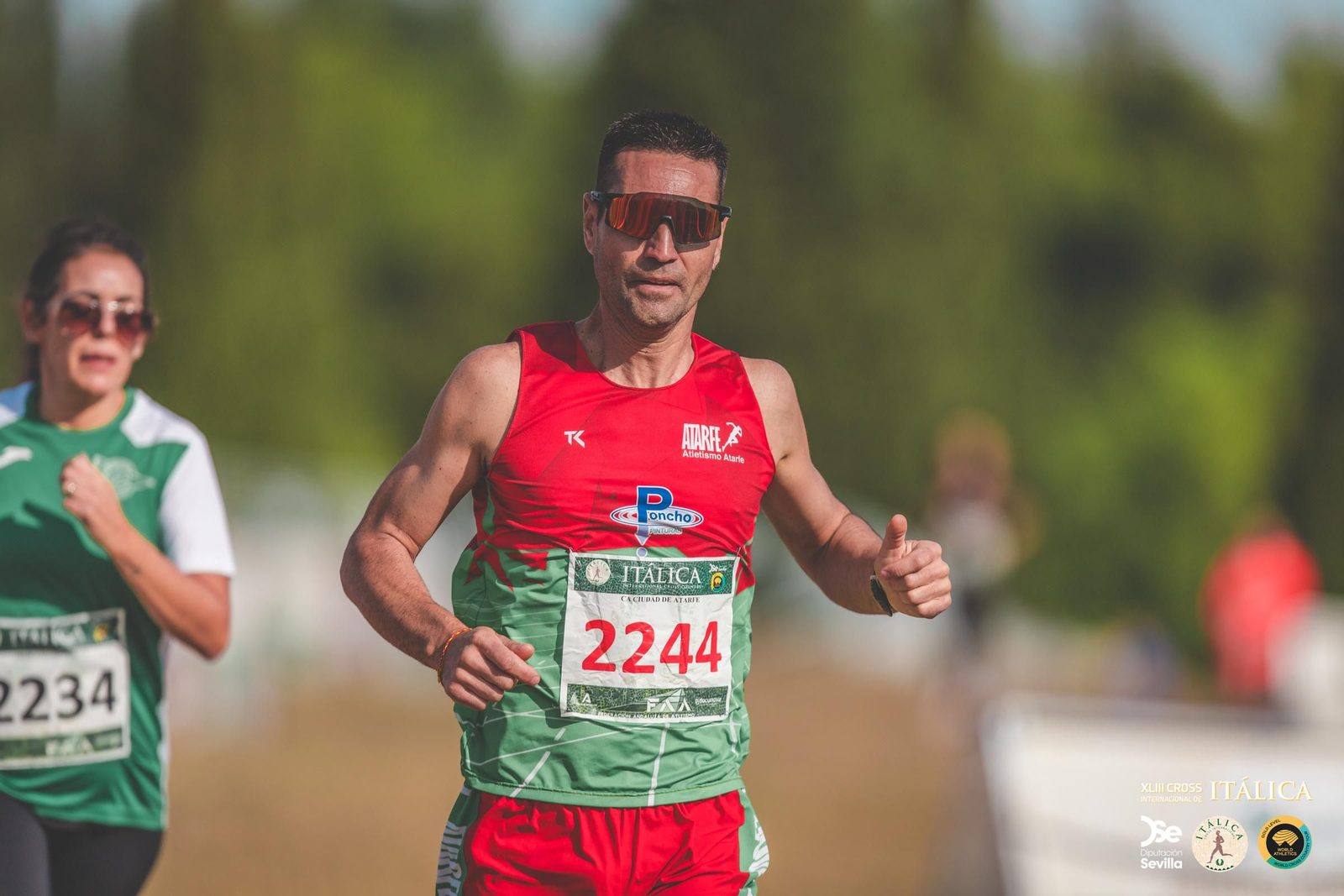 Búscate en las fotos del Cross de Itálica 2025 | 3