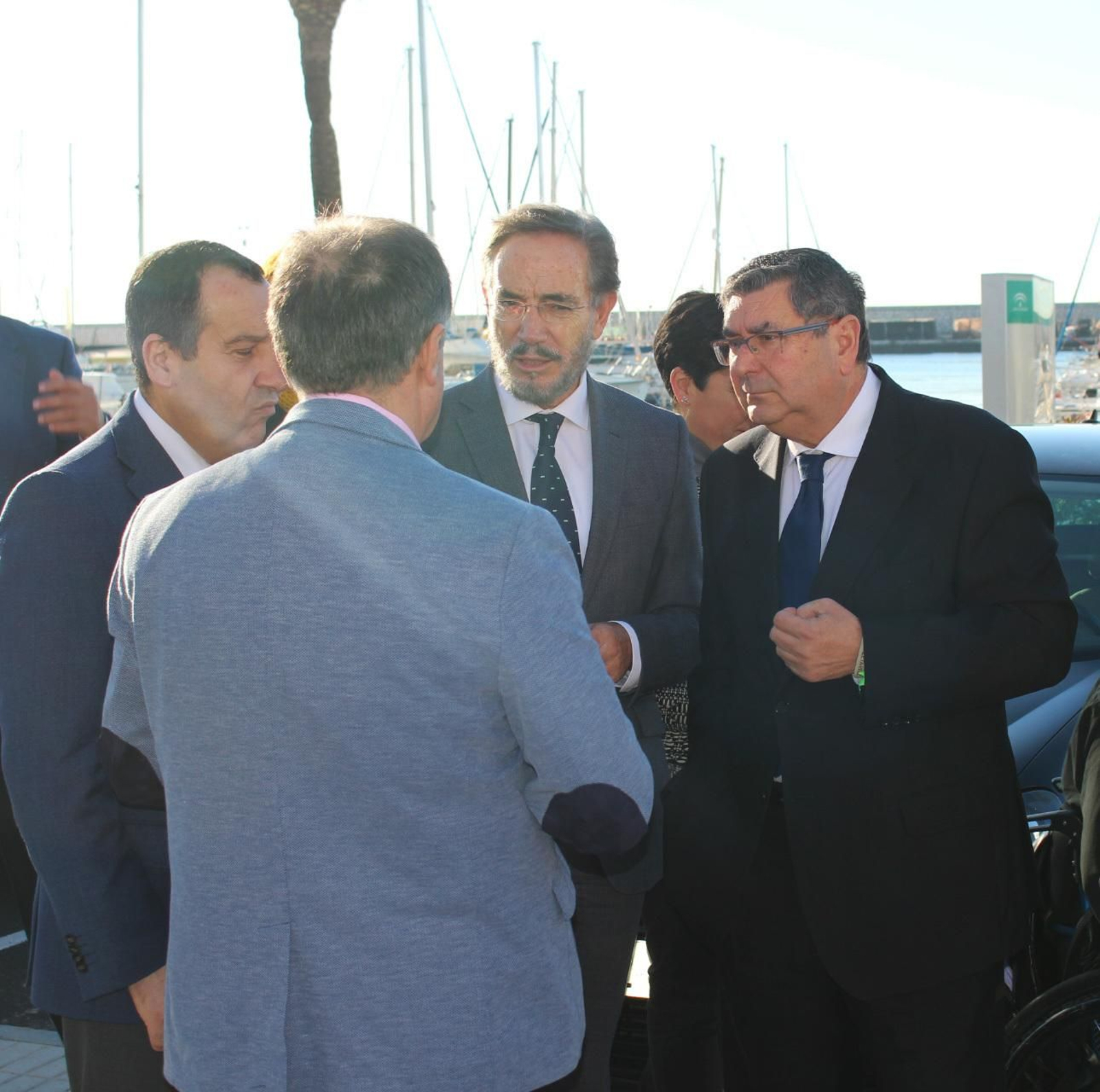 El consejero en Caleta de Vélez.