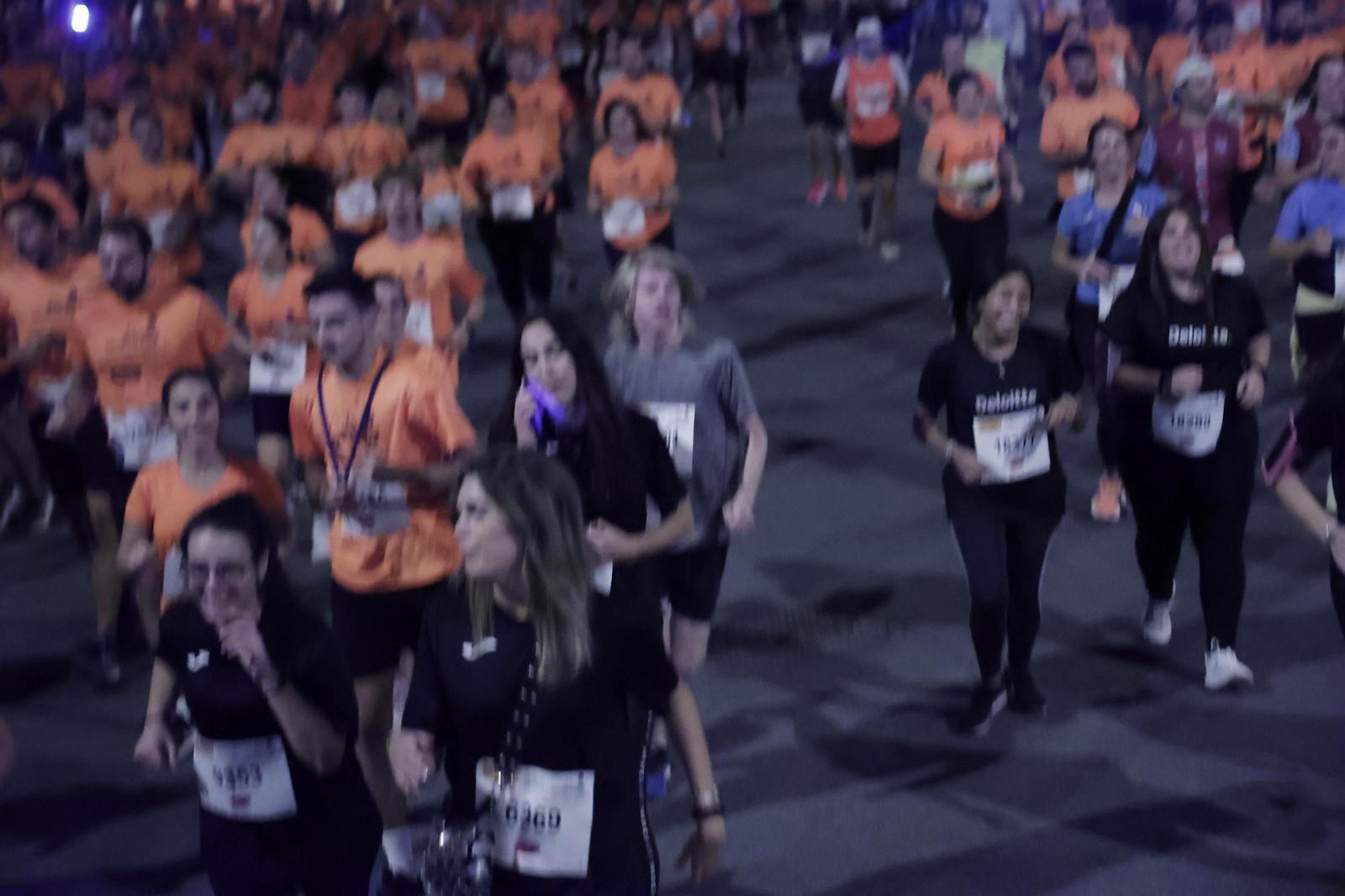 Búscate en la Carrera Nocturna de Sevilla (6)