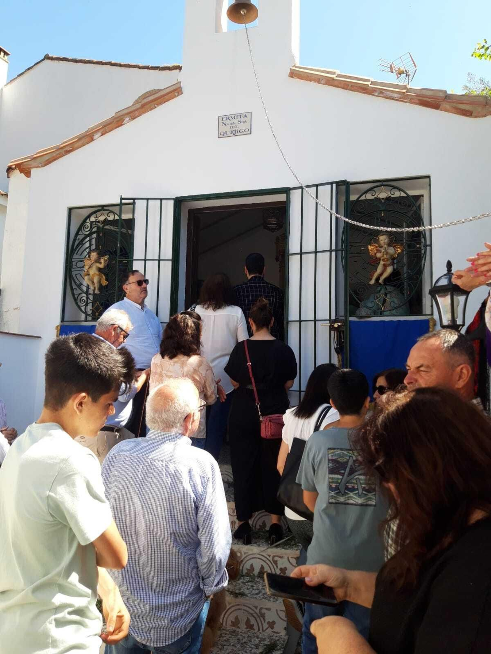 Inauguración de la ermita de la aldea de El Quejigo.