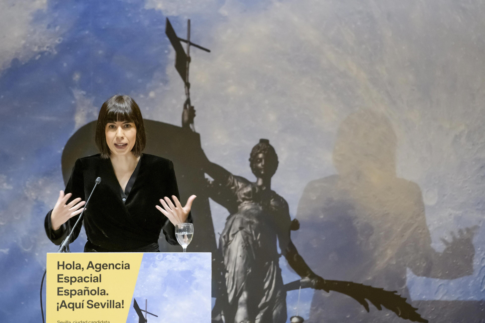 La ministra de Ciencia e Innovación, Diana Morant , en su intervención durante su visita a Sevilla. La ministra de Ciencia e Innovación, Diana Morant , en su intervención durante su visita a Sevilla.