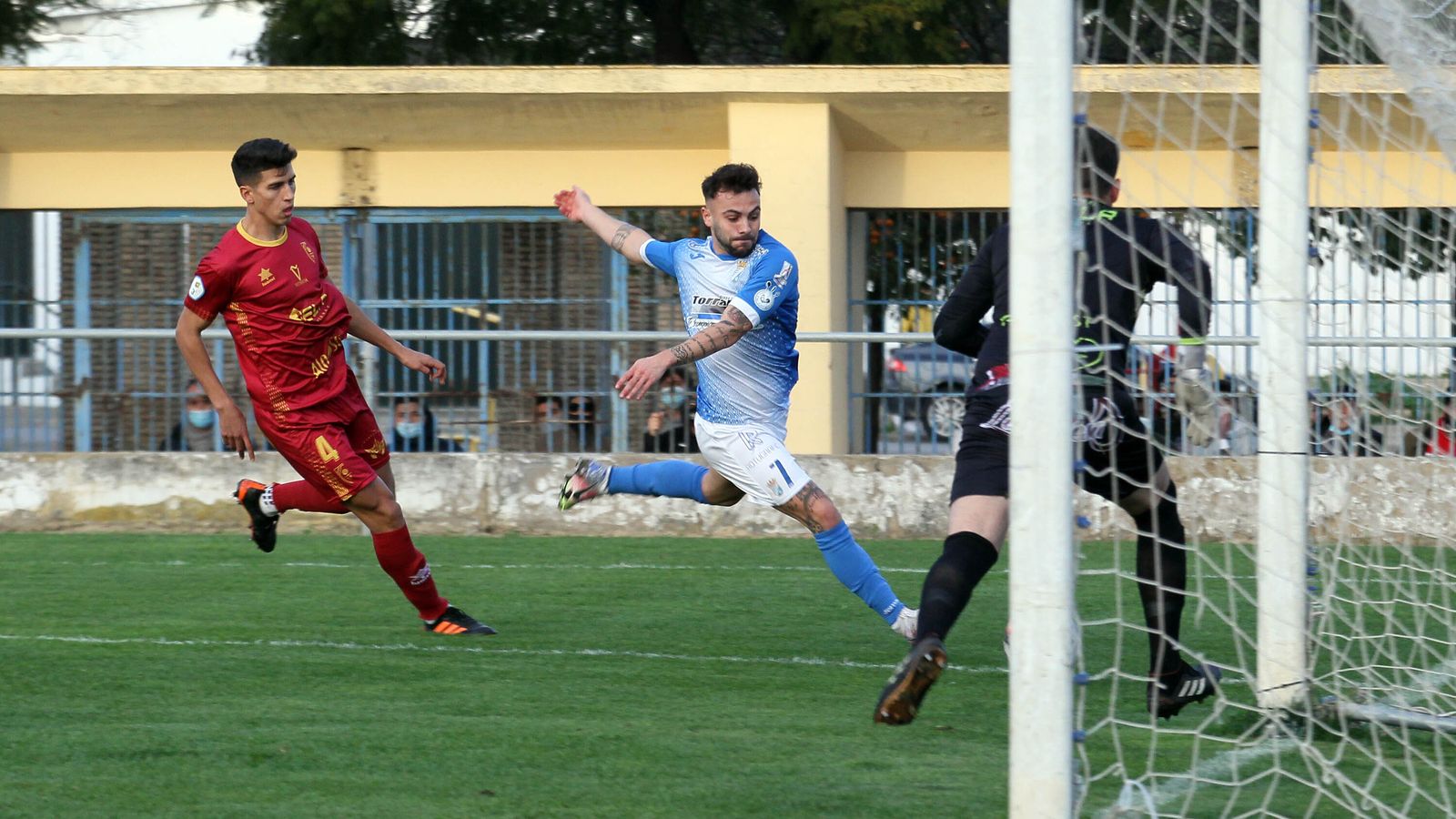Imágenes del Xerez CD y Atco. Antoniano en La Juventud