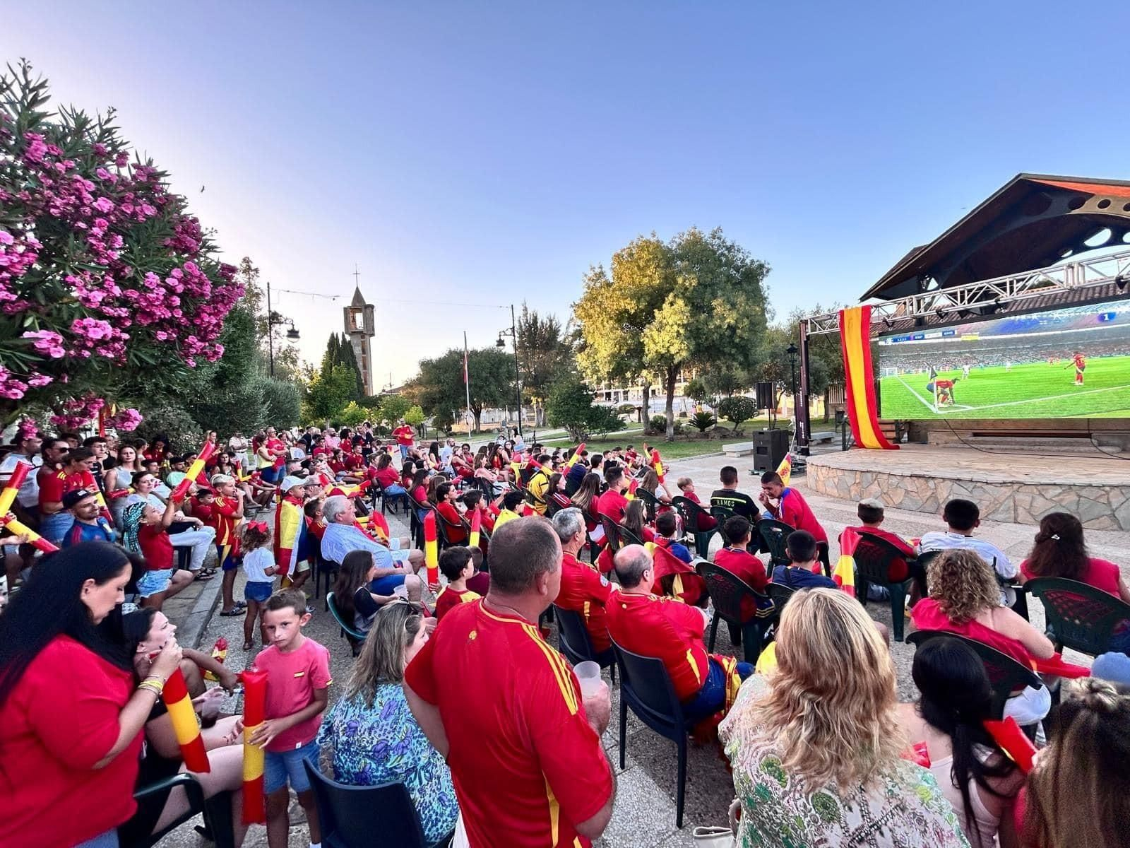Así vivió el Campo de Gibraltar el España - Inglaterra de la Eurocopa