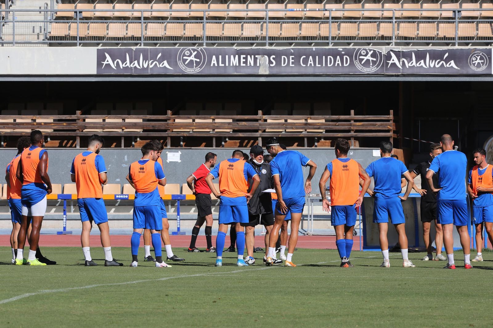 Imágenes del  partidillo disputado en Chapín por el XerezDFC