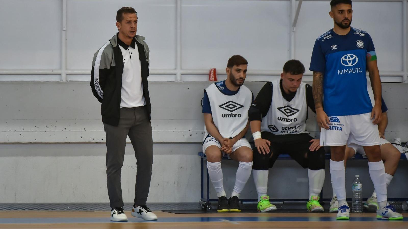 Nacho Juncal, atento al partido.