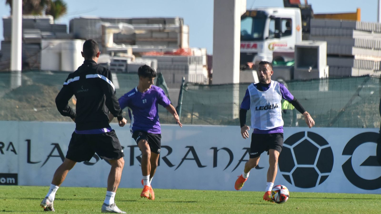 Las fotos del entrenamiento de la Balona previo a la visita del líder Yeclano