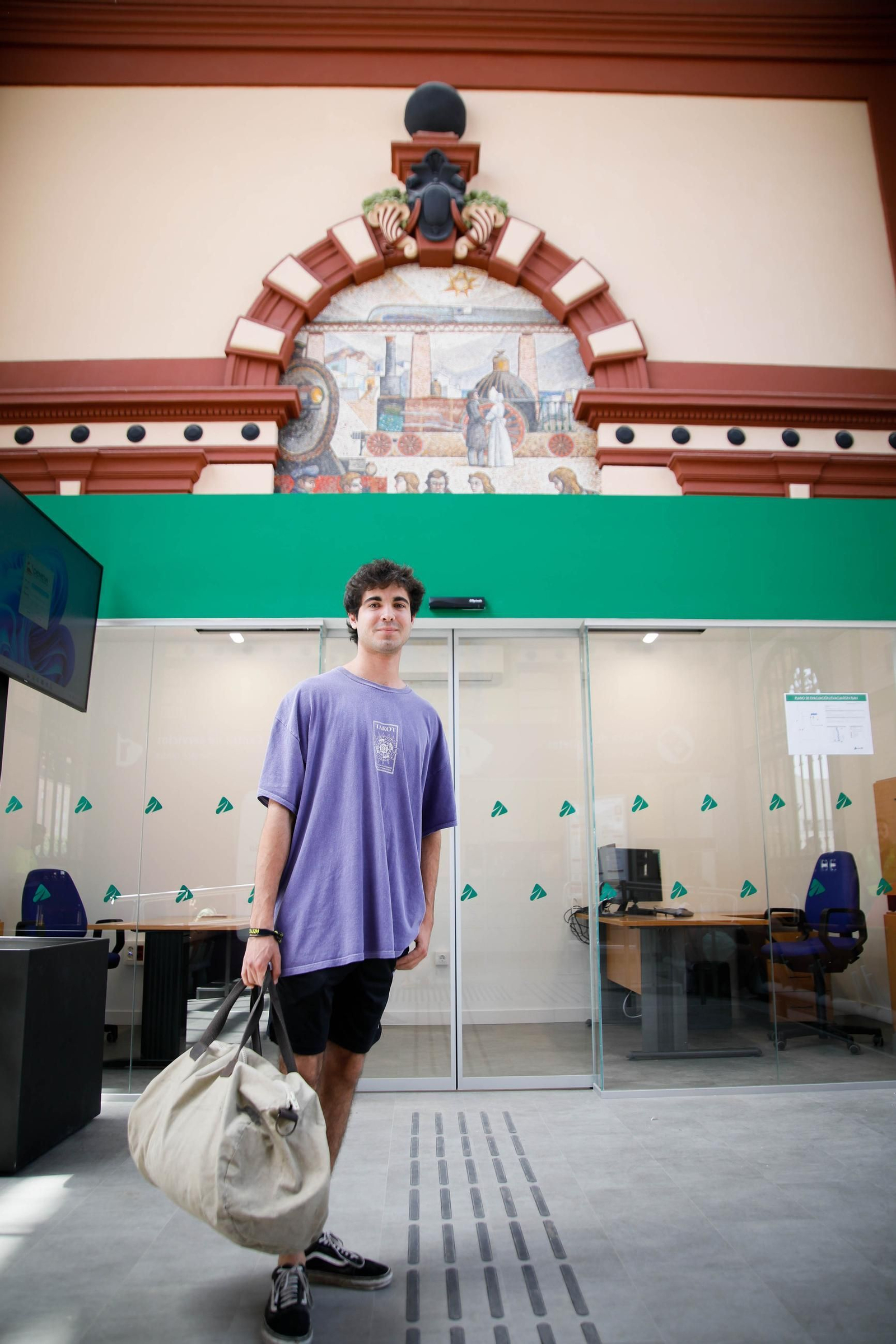 La apertura de la antigua estación de RENFE de Almería, en imágenes