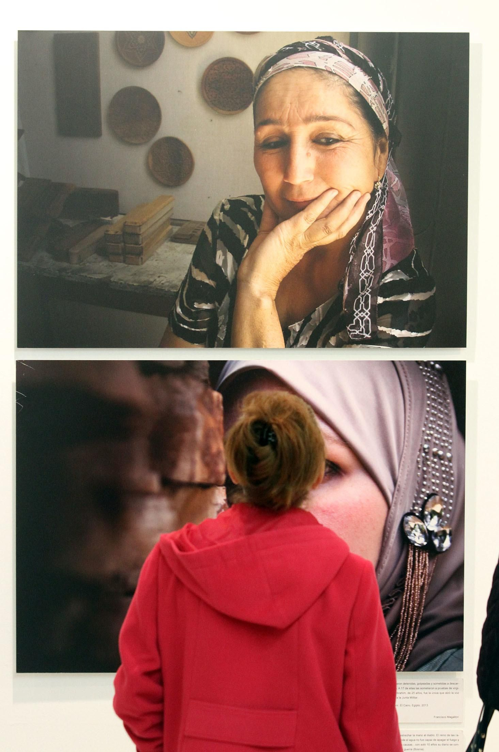 Latitudes. Exposición de Francisco Magallón "Mujer: Todos Somos Una", en imágenes