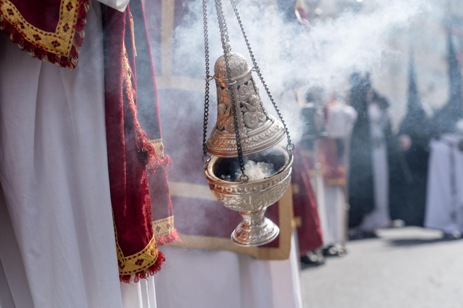 Domingo de Ramos: Imágenes de la procesión de La Sagrada Cena y Maria Santísima del Rosario