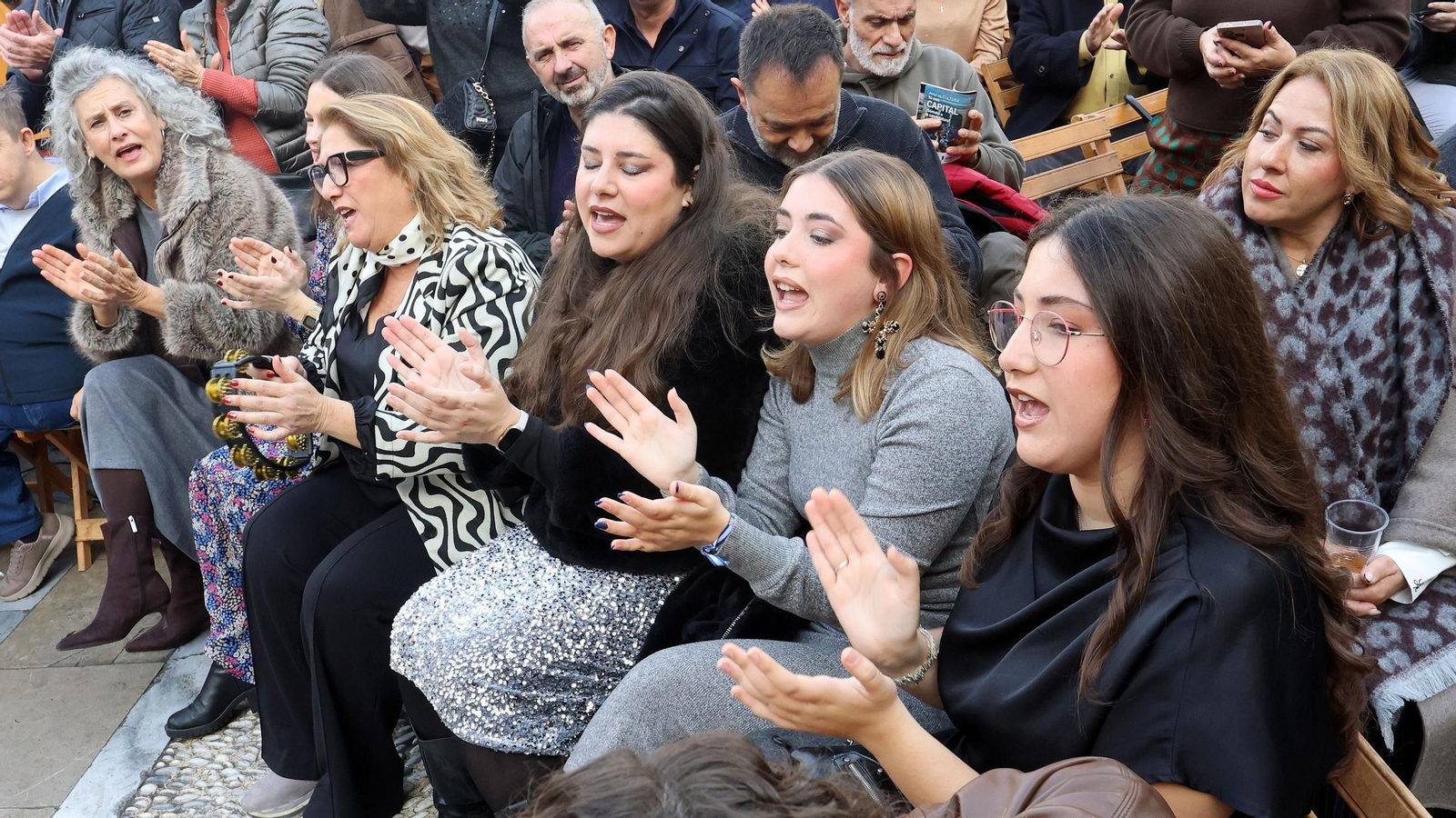 Imágenes de la zambomba BIC en Jerez
