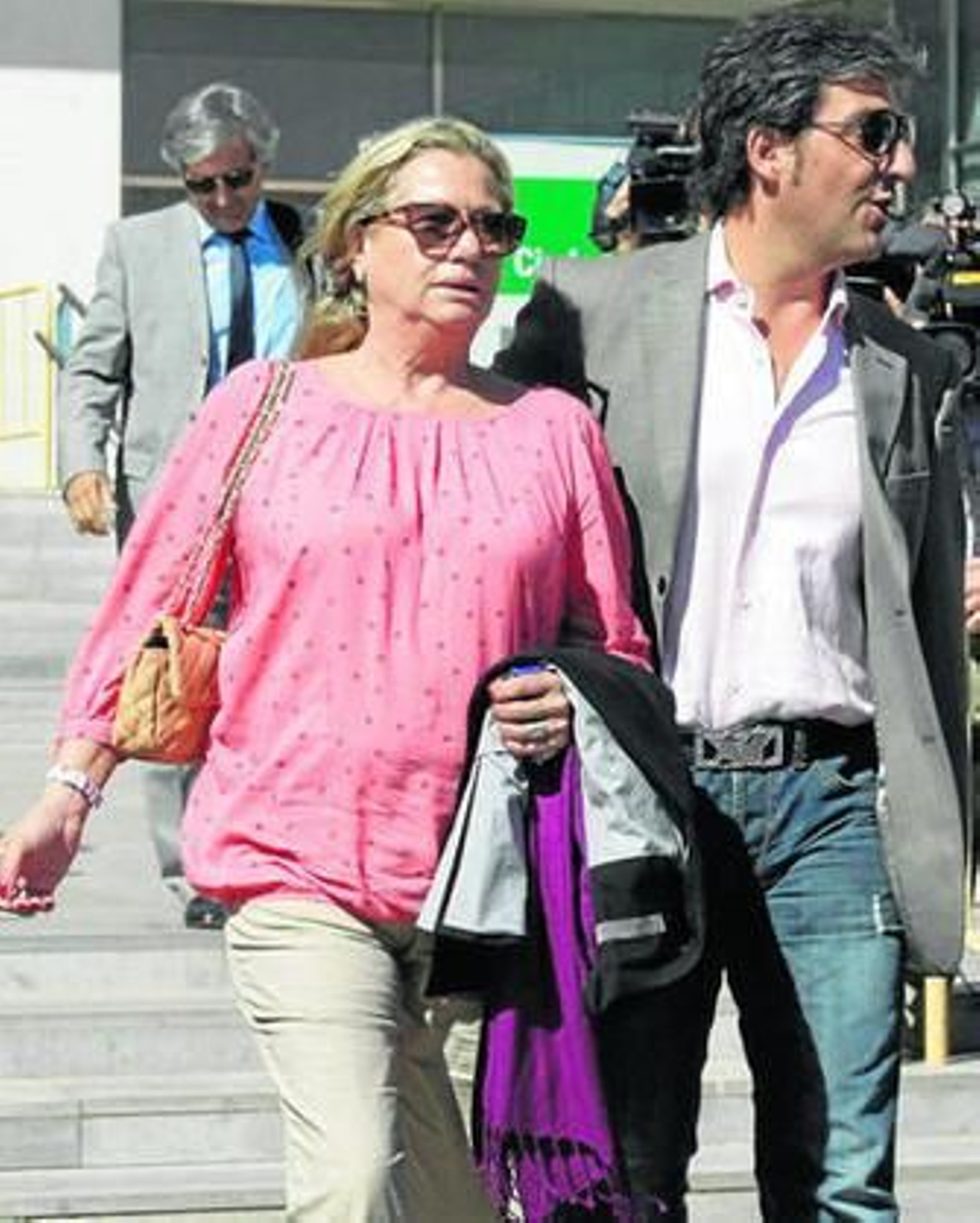 Zaldívar, ayer, a la salida de la Audiencia.