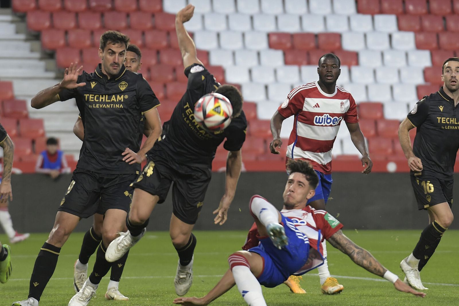 Las mejores imágenes del Recreativo Granada - CD Castellón