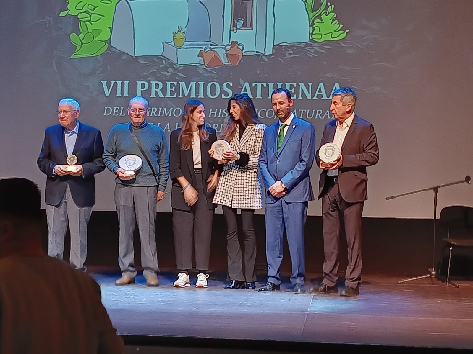 José Luis Callejón Baena, Francisco Rodríguez Luque, Elena Carrilero y su hermana, Samuel Caro Gómez y Alejandro Buendía.
