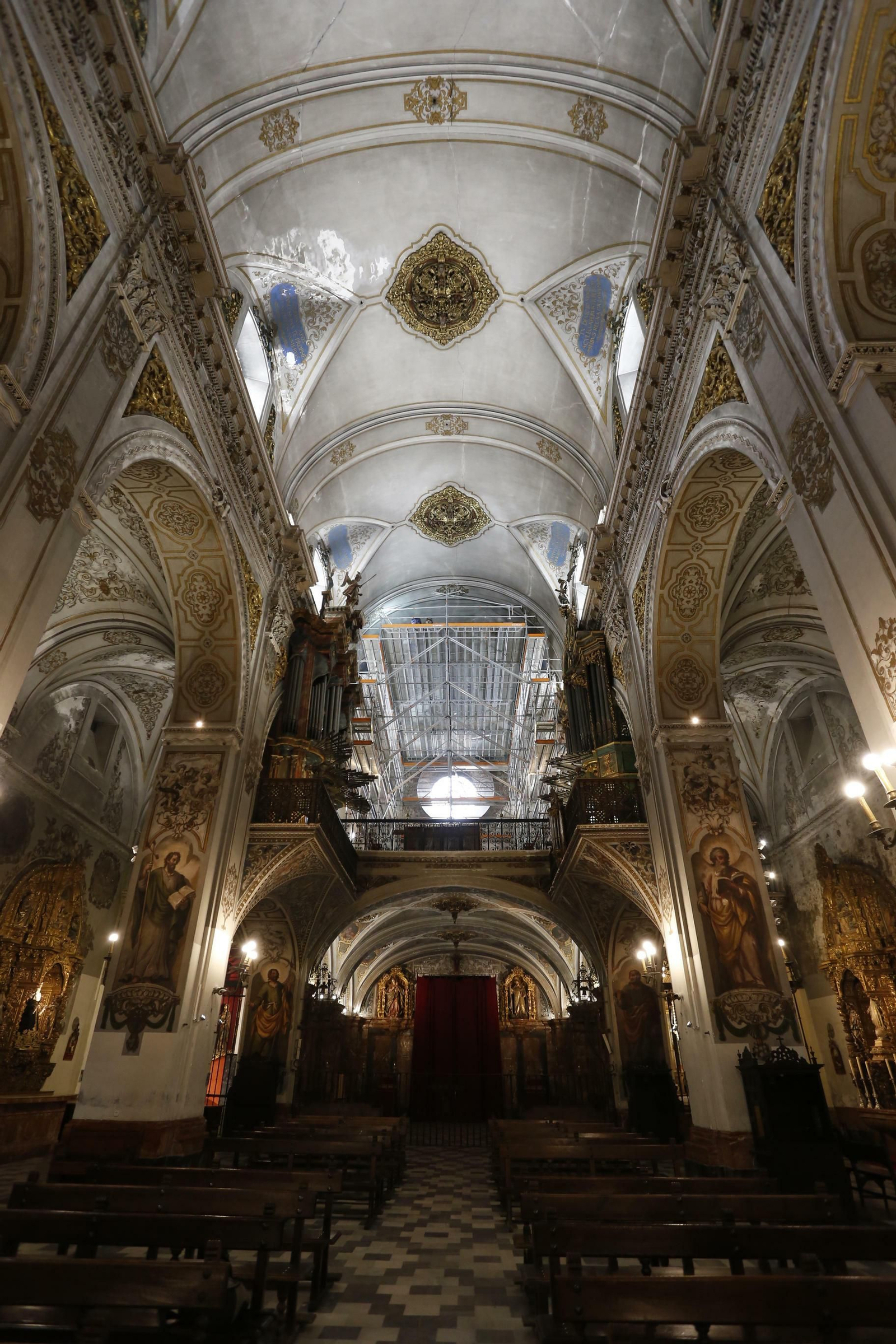 La restauración del coro alto de la parroquia de la Magdalena