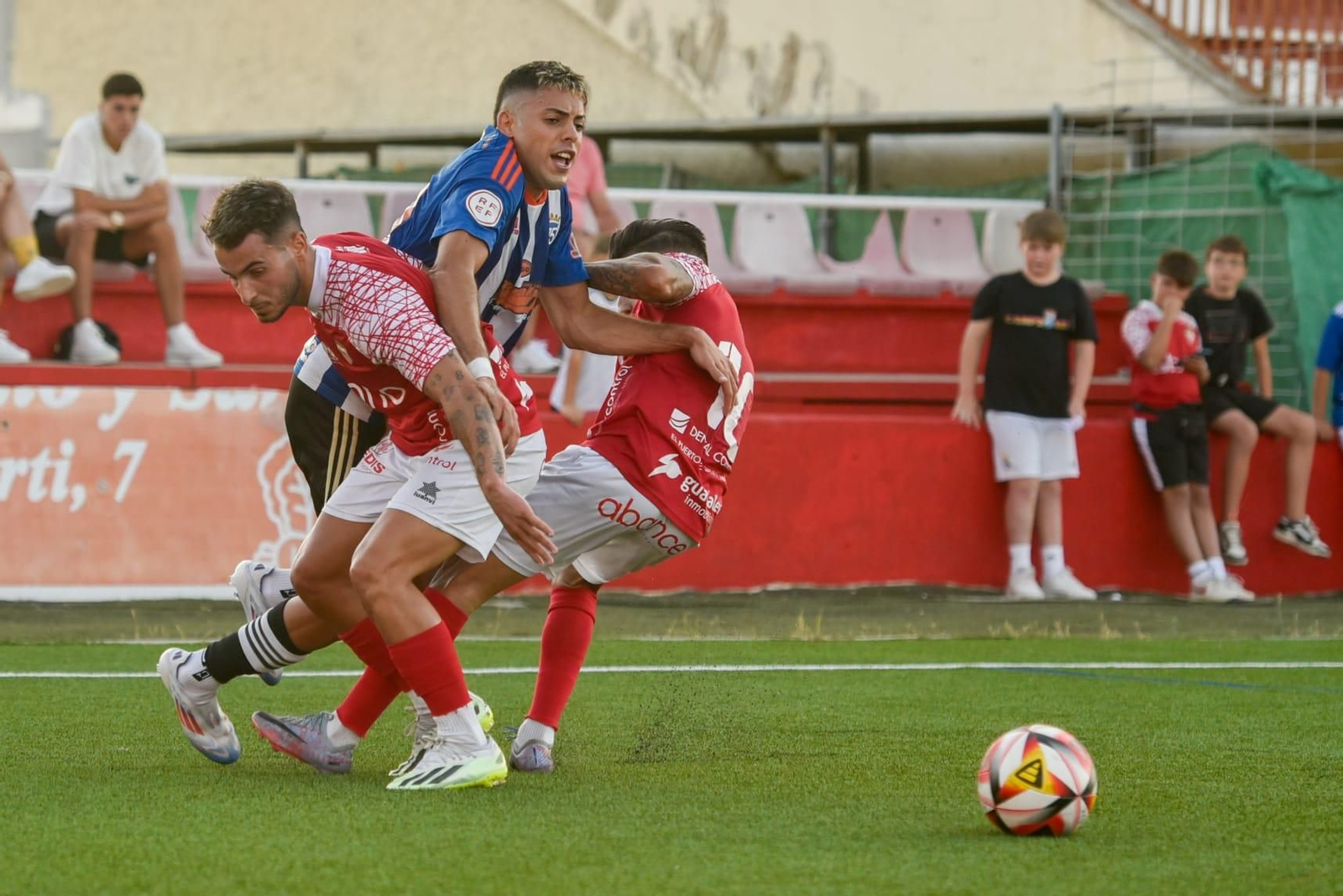 Las imágenes de la victoria del Xerez CD en el Trofeo Ciudad de El Puerto Las imágenes de la victoria del Xerez CD en el Trofeo Ciudad de El Puerto
