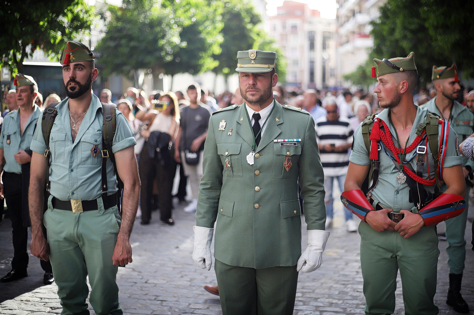 Sábado de Pasión: Imágenes de La Legión con el Cristo de la Vera+Cruz