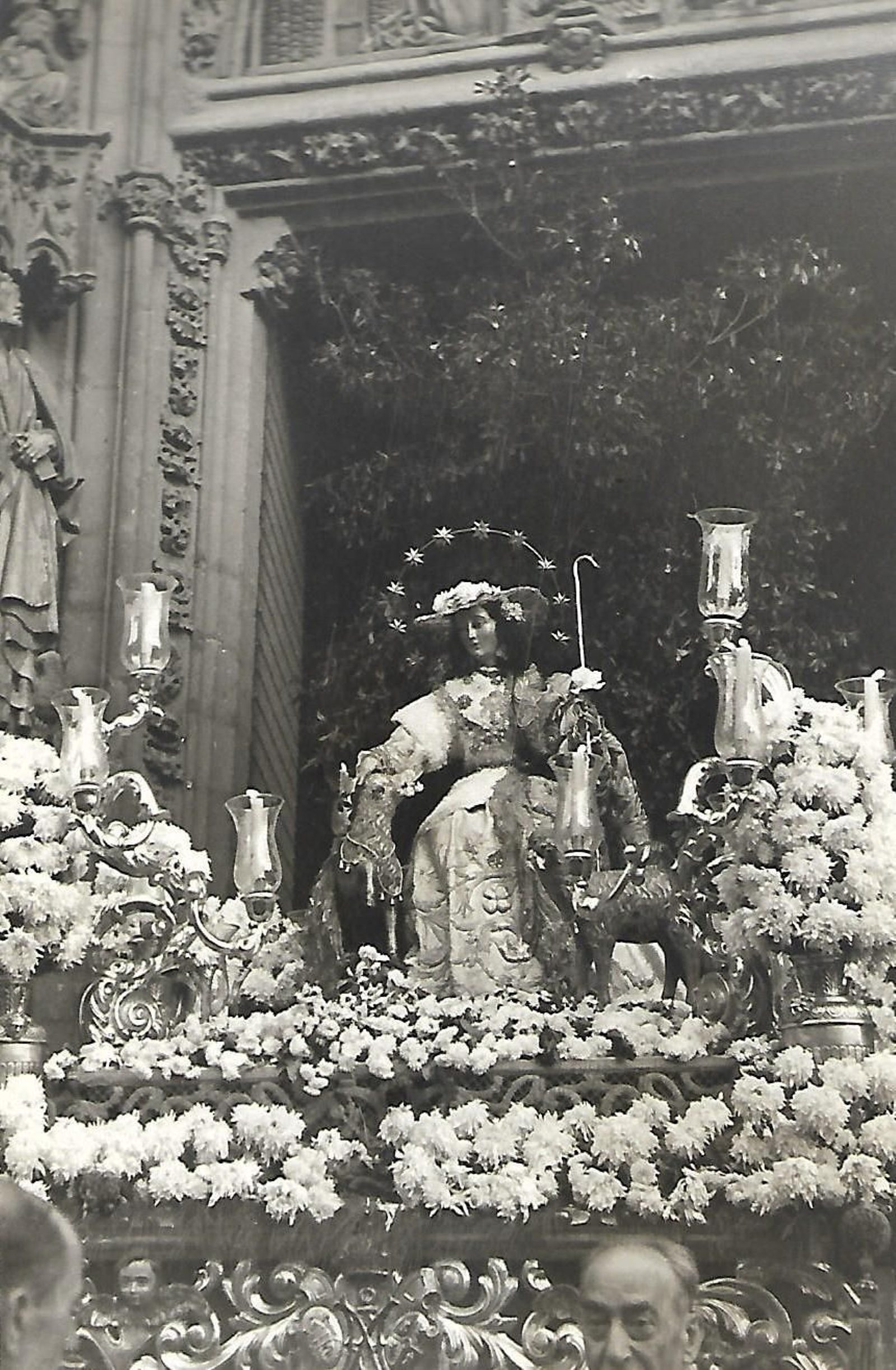 La Divina Pastora en la procesión extraordinaria de 1950