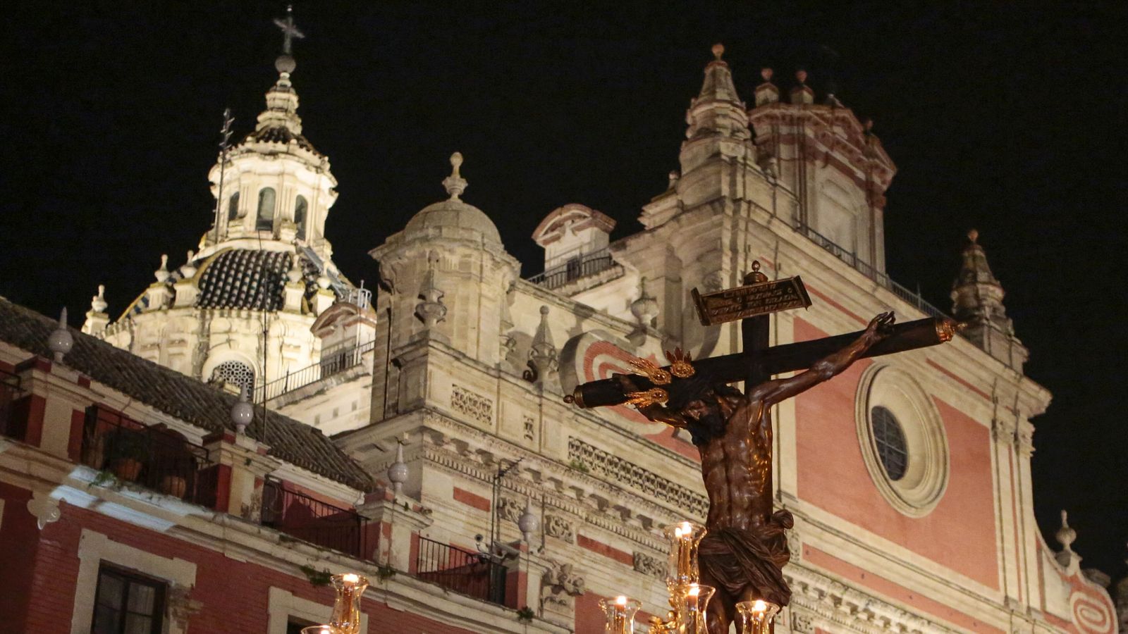 Las imágenes del Domingo de Ramos en Sevilla