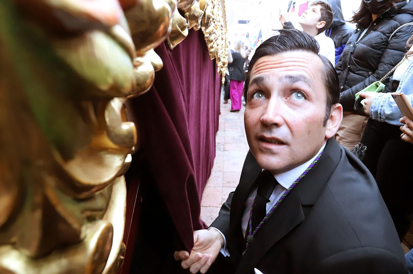 Imágenes de Pasión en su procesión por Huelva