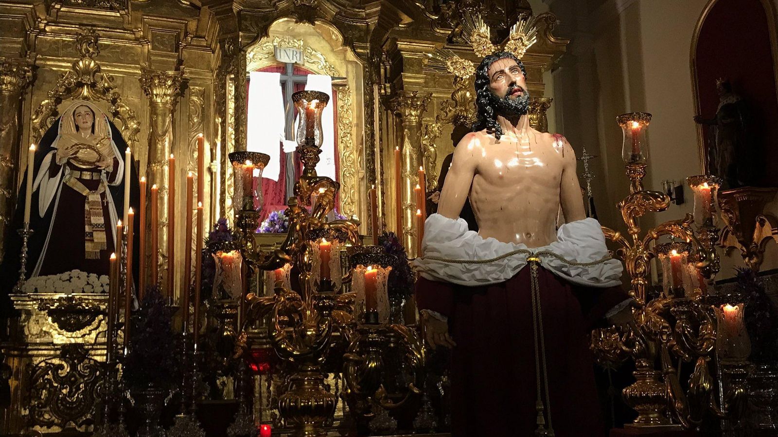 Jesús Despojado durante uno de sus besapiés