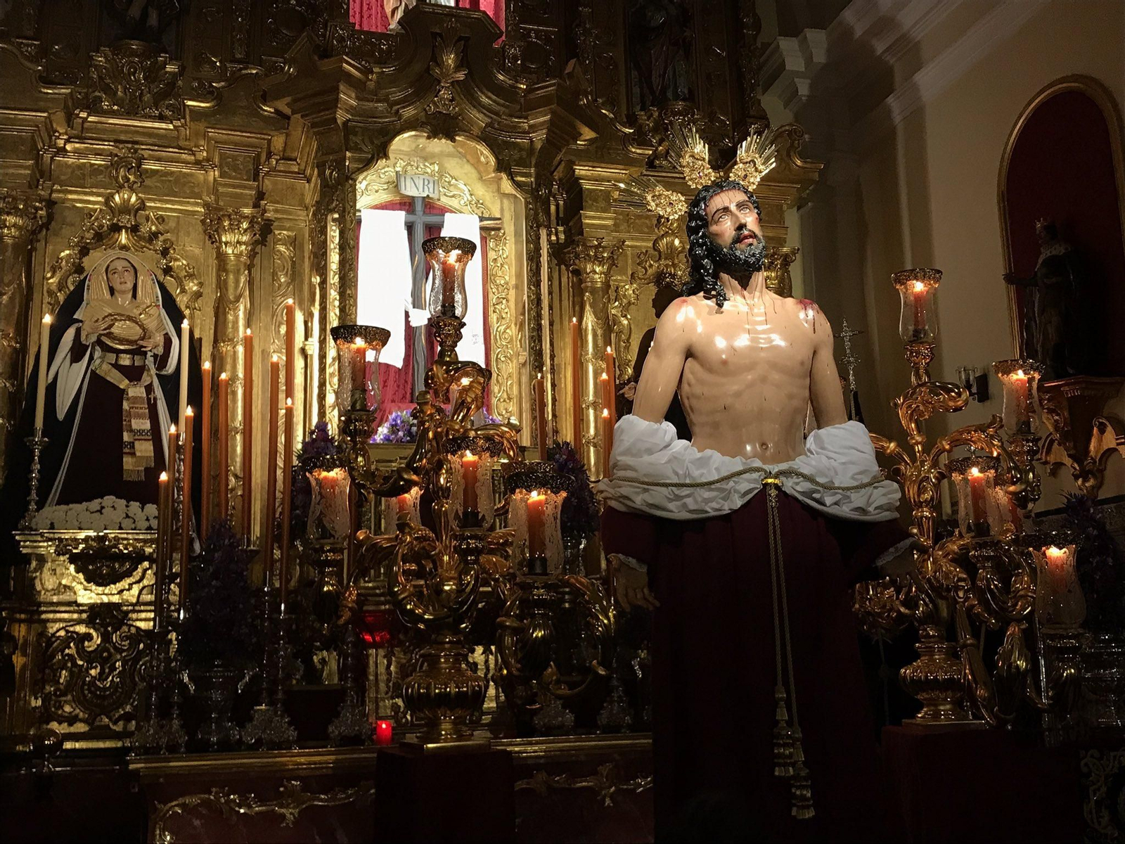 Jesús Despojado durante uno de sus besapiés de febrero