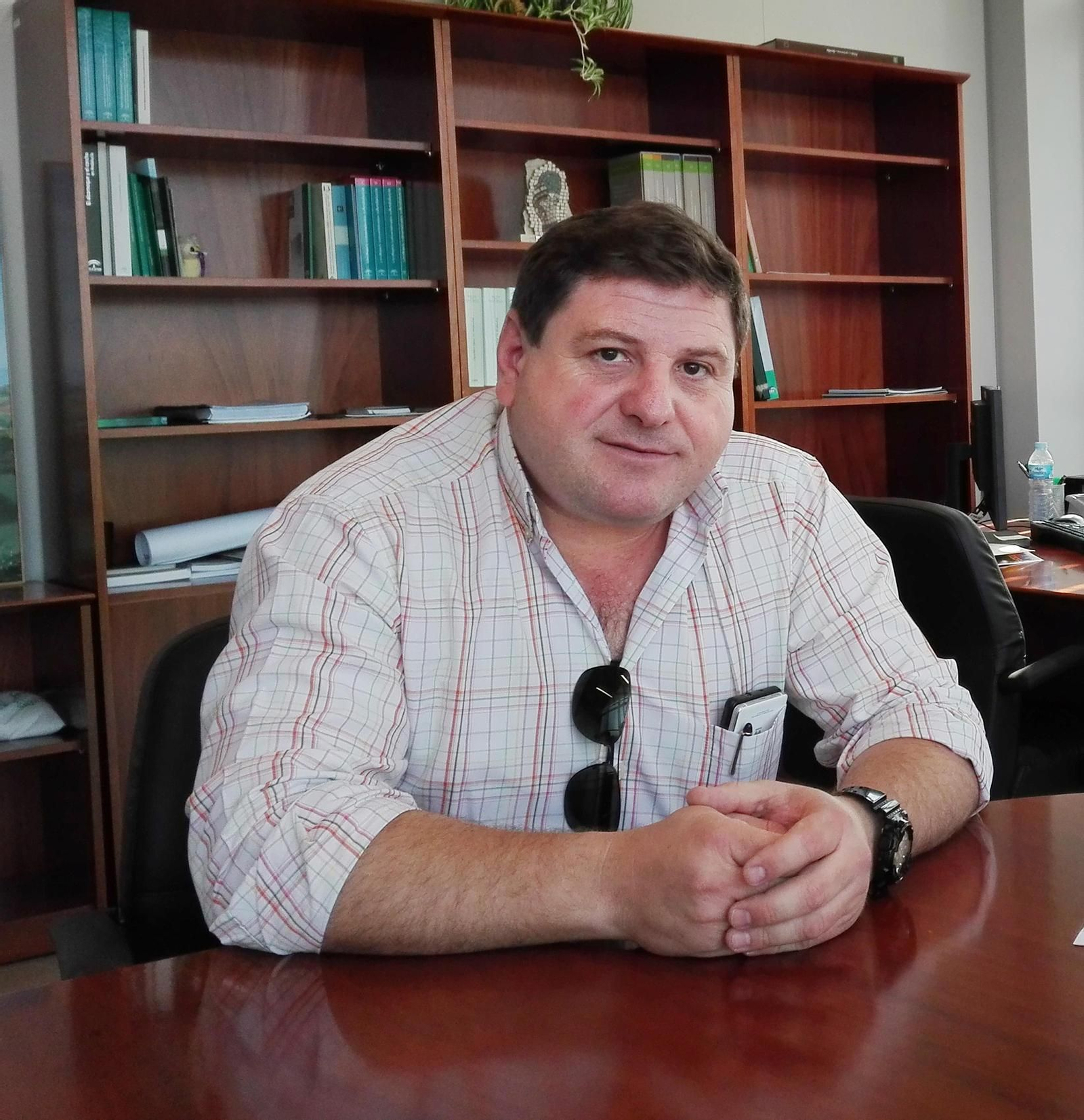 El alcale de Villaverde del Río, José María Martín (PSOE), que va a recurrir la sentencia.