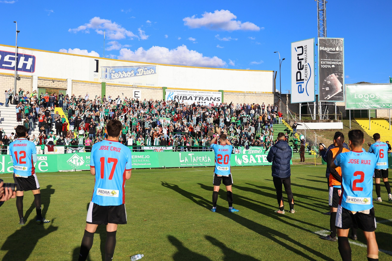 Las imágenes del empate del Córdoba CF en su visita al Cacereño