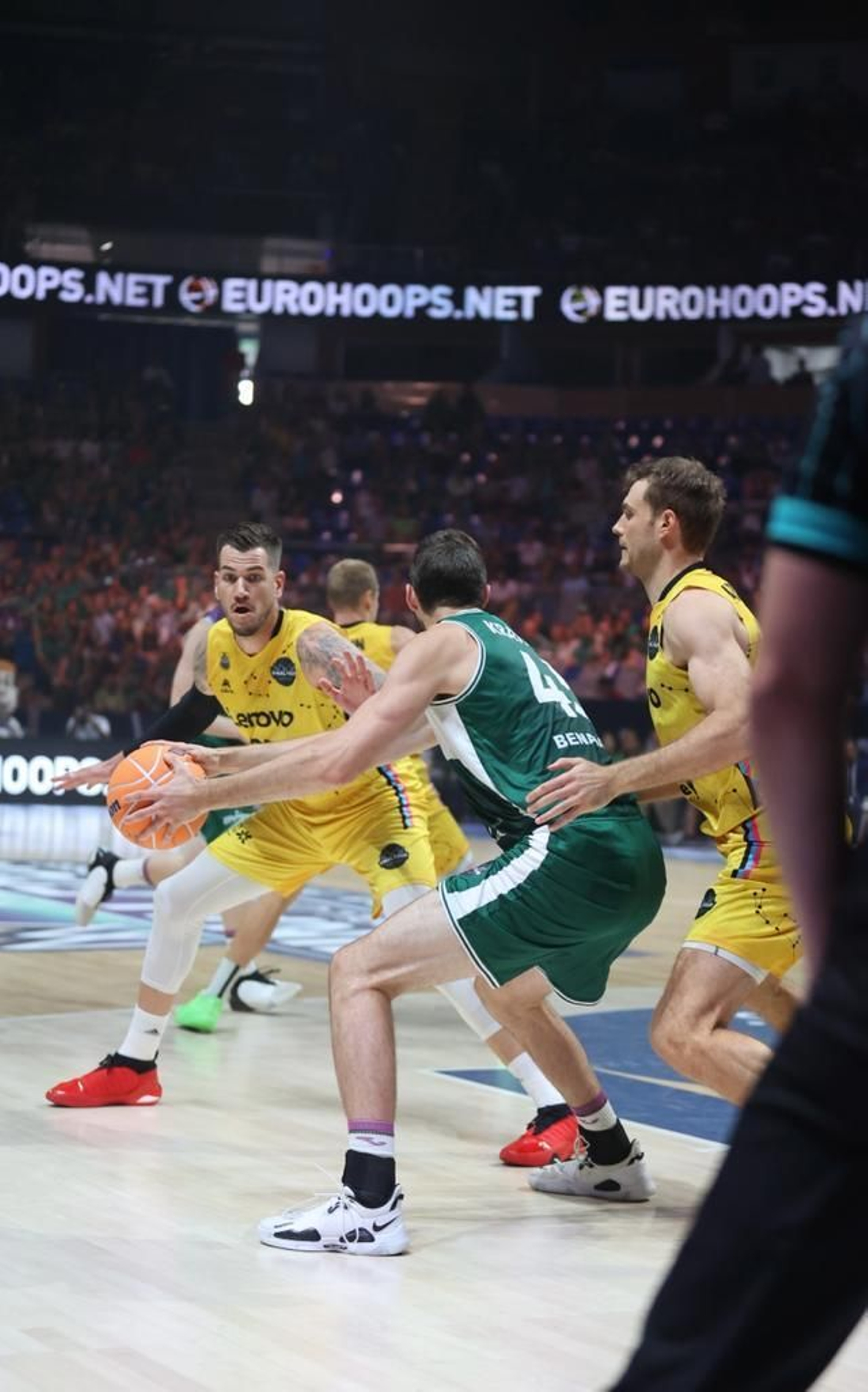 El Unicaja - Lenovo Tenerife, en fotos