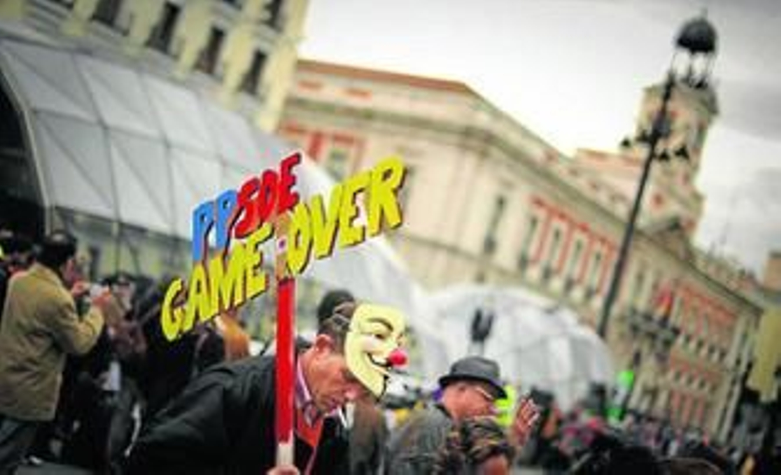 La manifestación del 15-M, a su llegada a la Puerta del Sol.