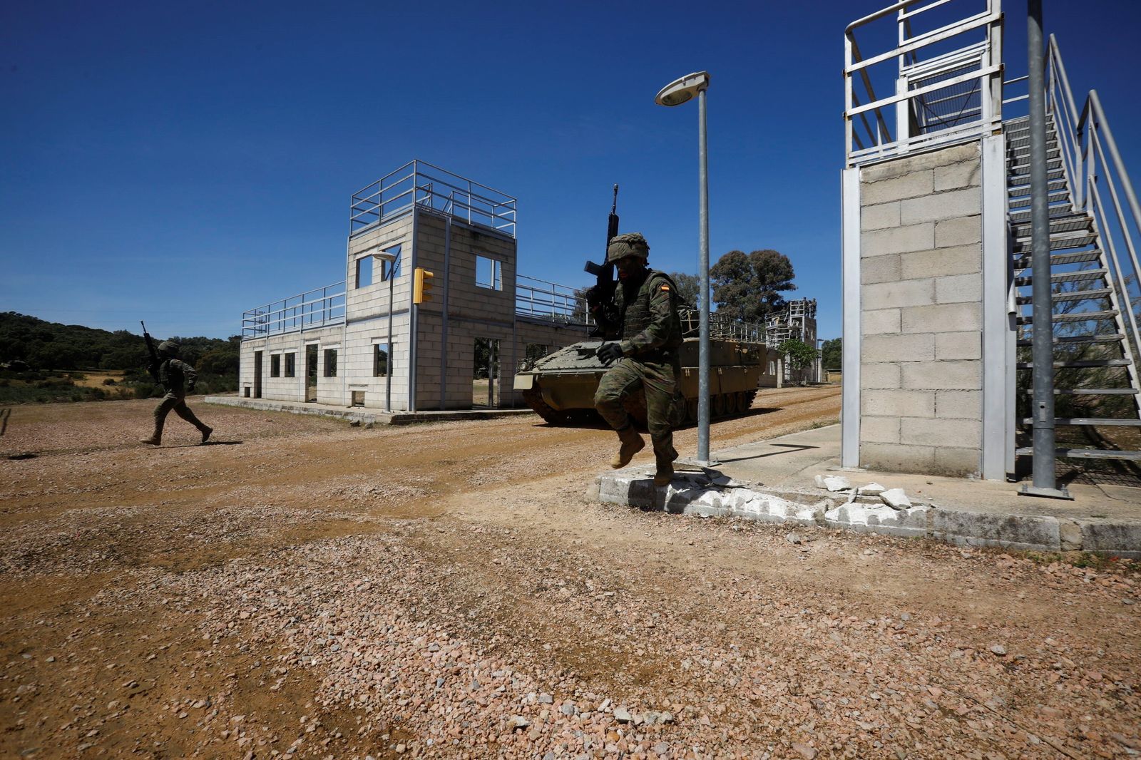 El combate en zona urbanizada en Cerro Muriano, en imágenes
