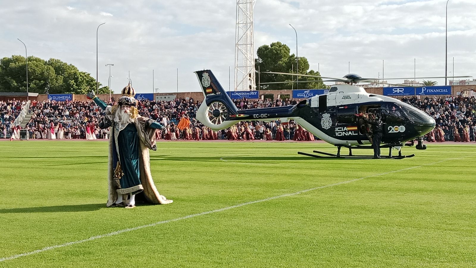 Así han llegado los Reyes Magos a San Fernando: las imágenes