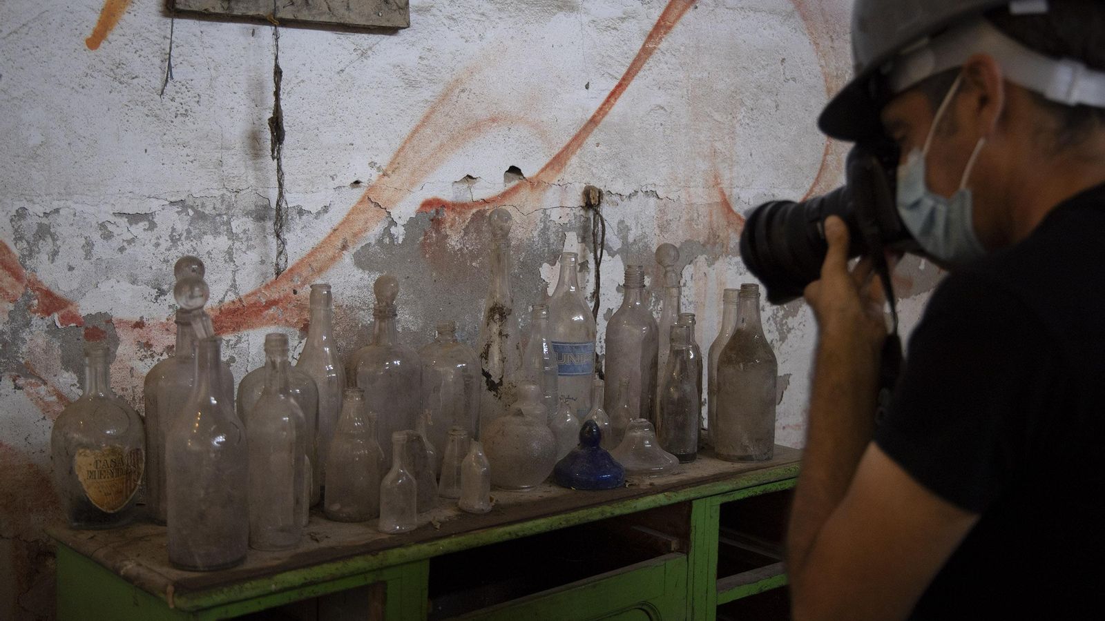 Visita a la fábrica de vidrio de la Trinidad.