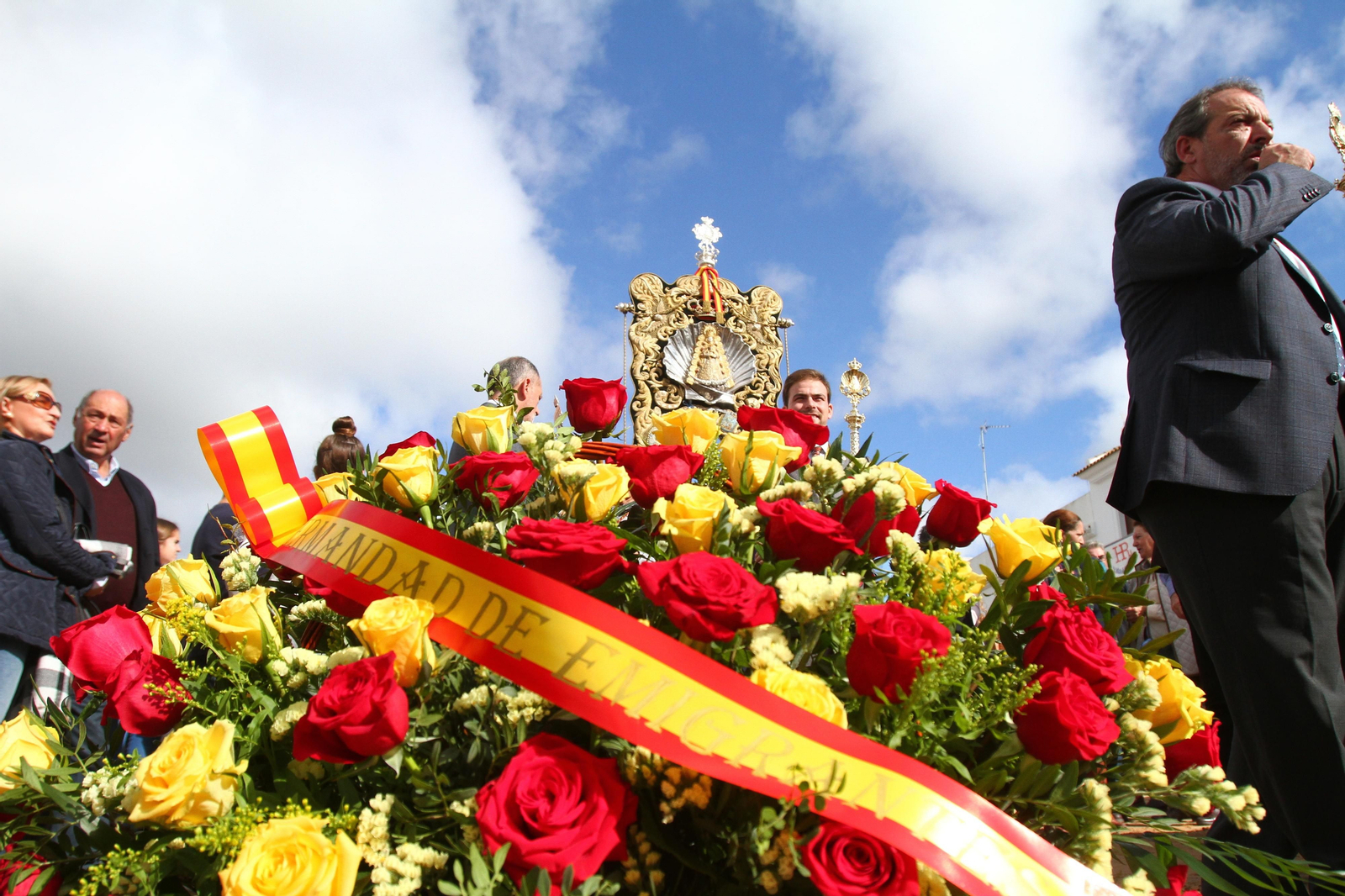 Peregrinación de la Hermanda de Emigrantes al Rocío