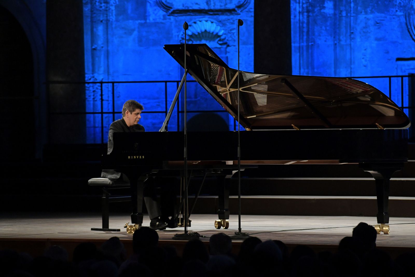 Perianes se estrena como solista en el Carlos V