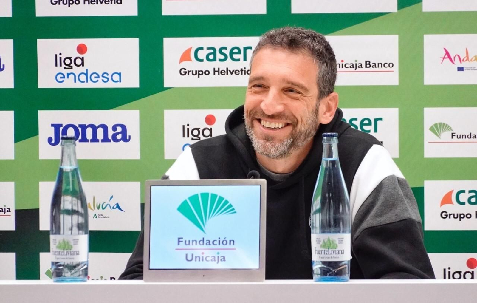 Ibon Navarro sonríe durante la rueda de prensa previa a la Copa.