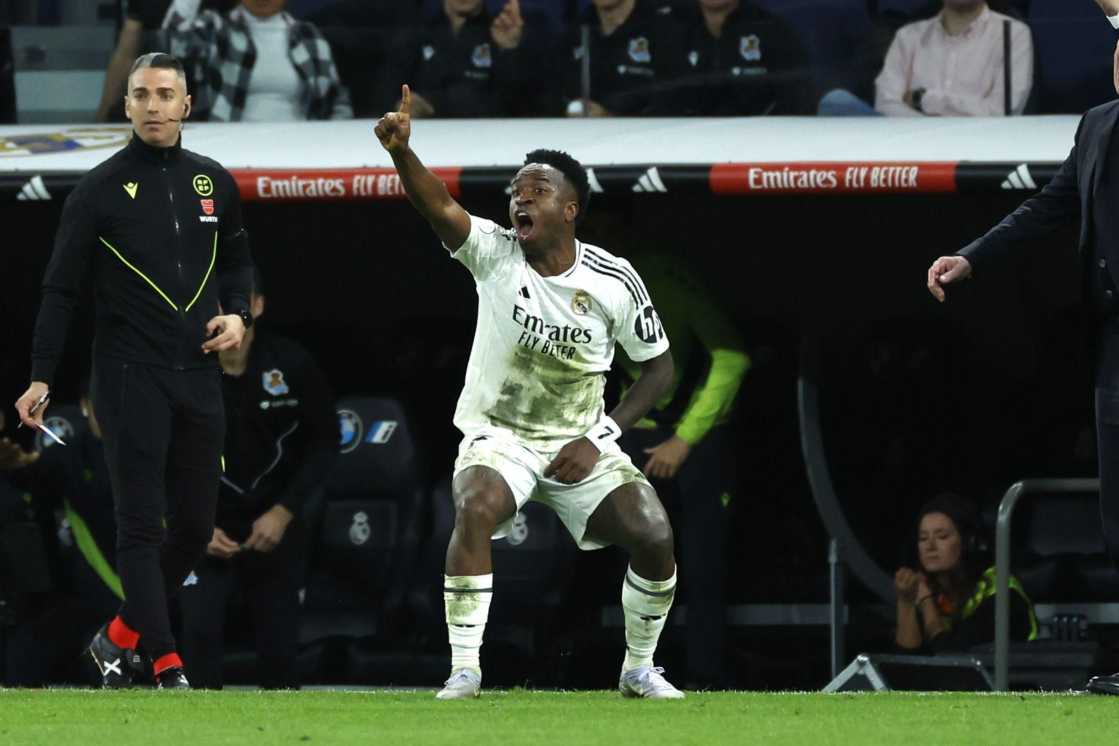 Las fotos del Real Madrid - Real Sociedad camino del Estadio de la Cartuja