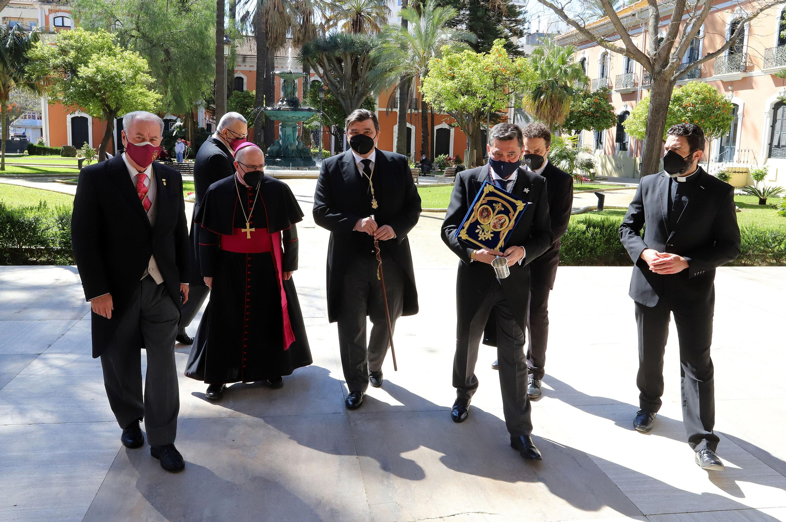 Imágenes del Pregón de la Semana Santa de Huelva 2021 de Eduardo Sugrañes