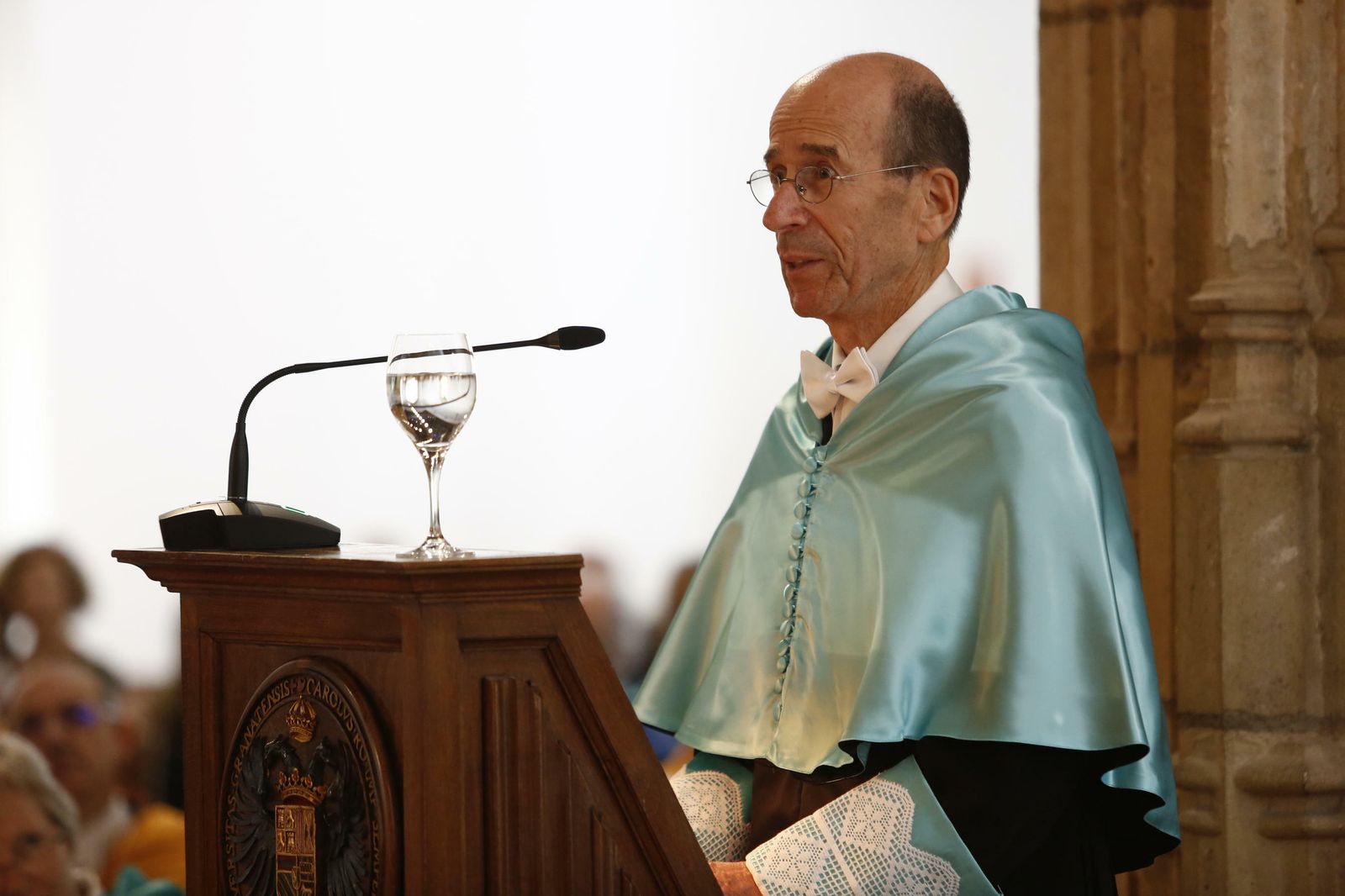 Cuadrado-Roura y Daniel Gile, honoris causa por la UGR