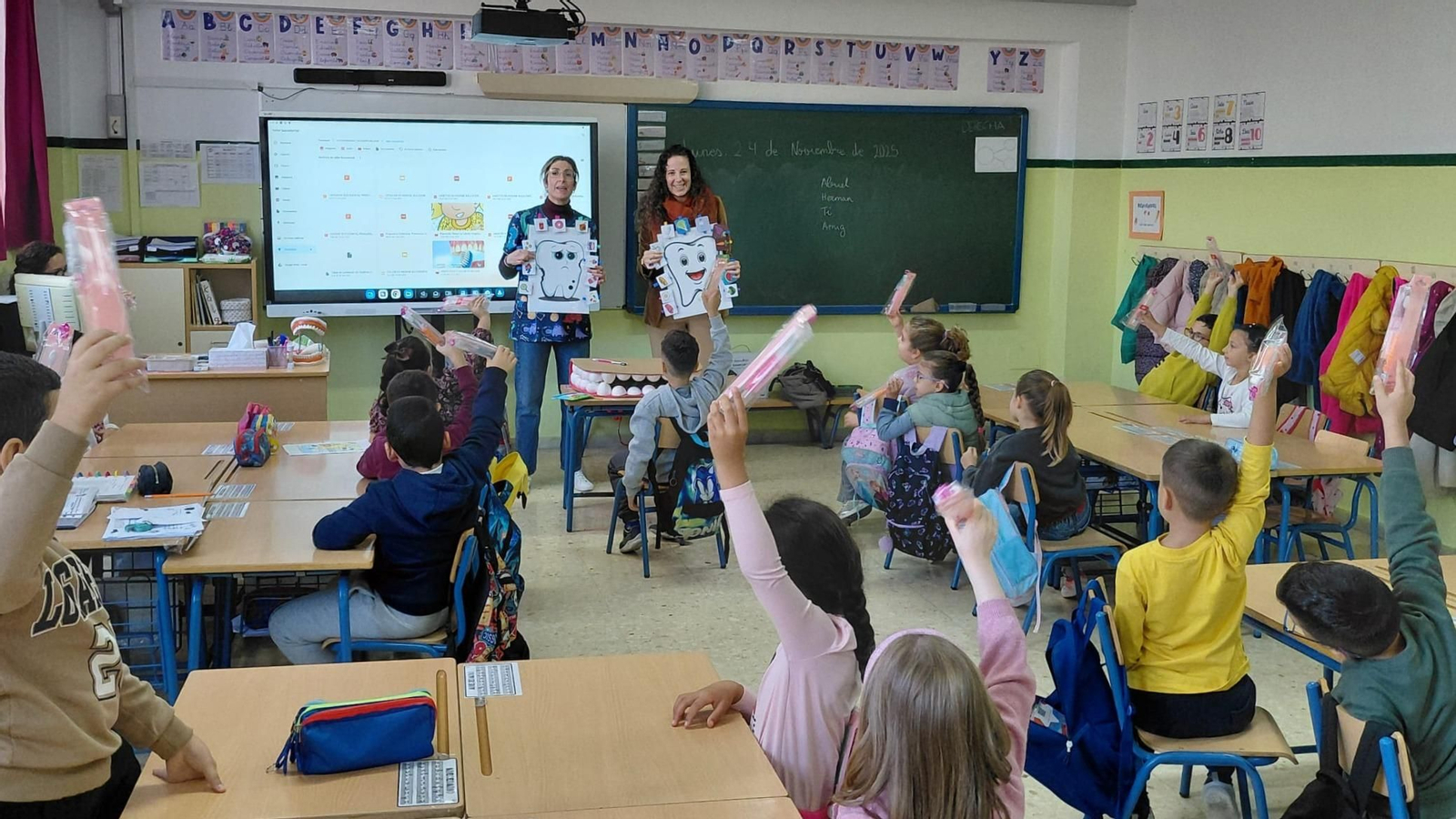 La iniciativa pretende crear hábitos saludables sobre higiene bucodental.