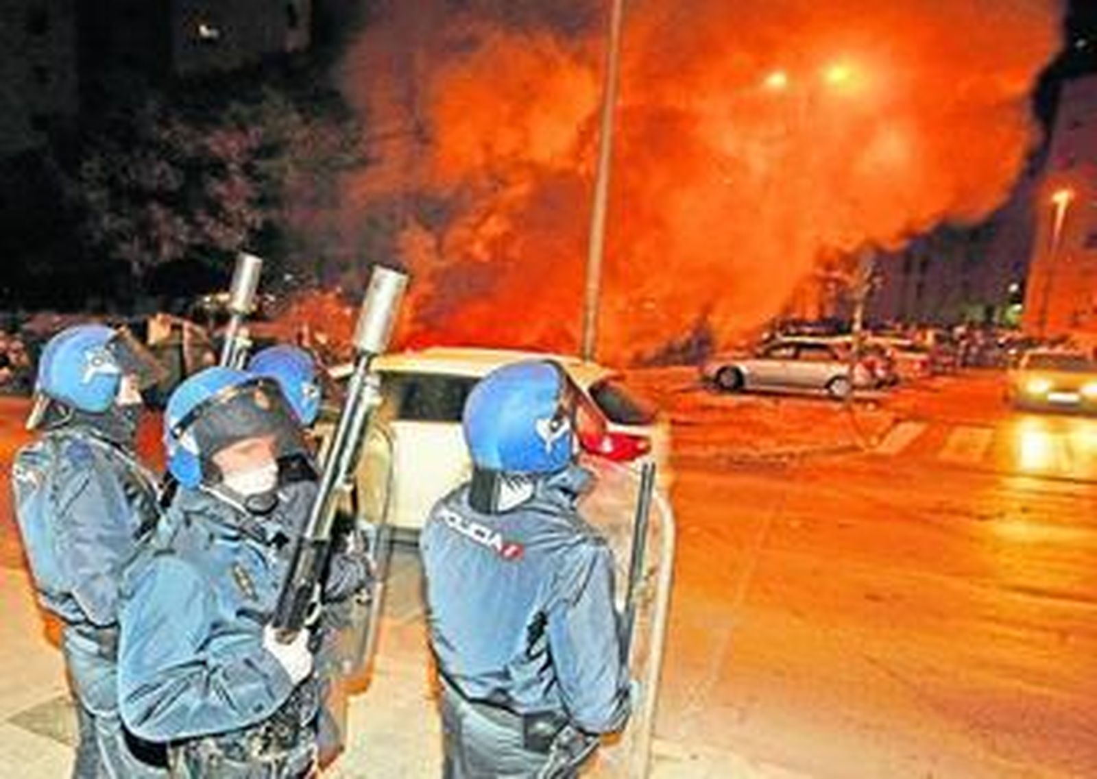 Policías nacionales en la zona de Jerez en la que se produjo la reyerta.