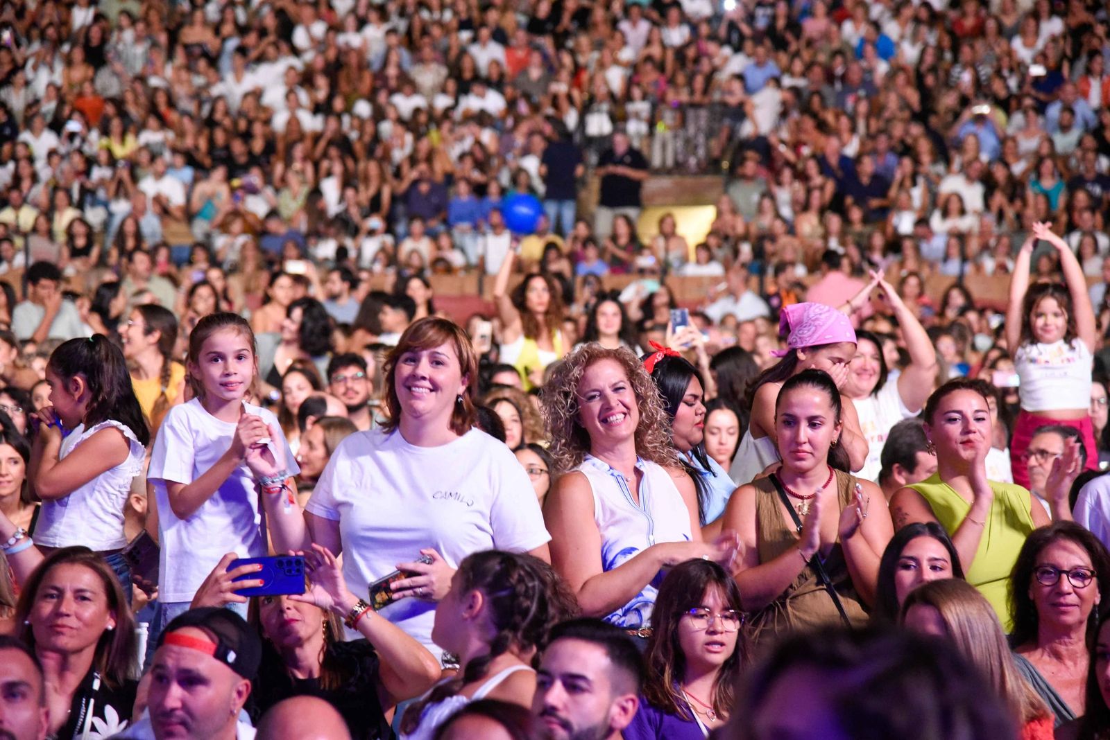 Búscate en el concierto de Camilo en la Maestranza