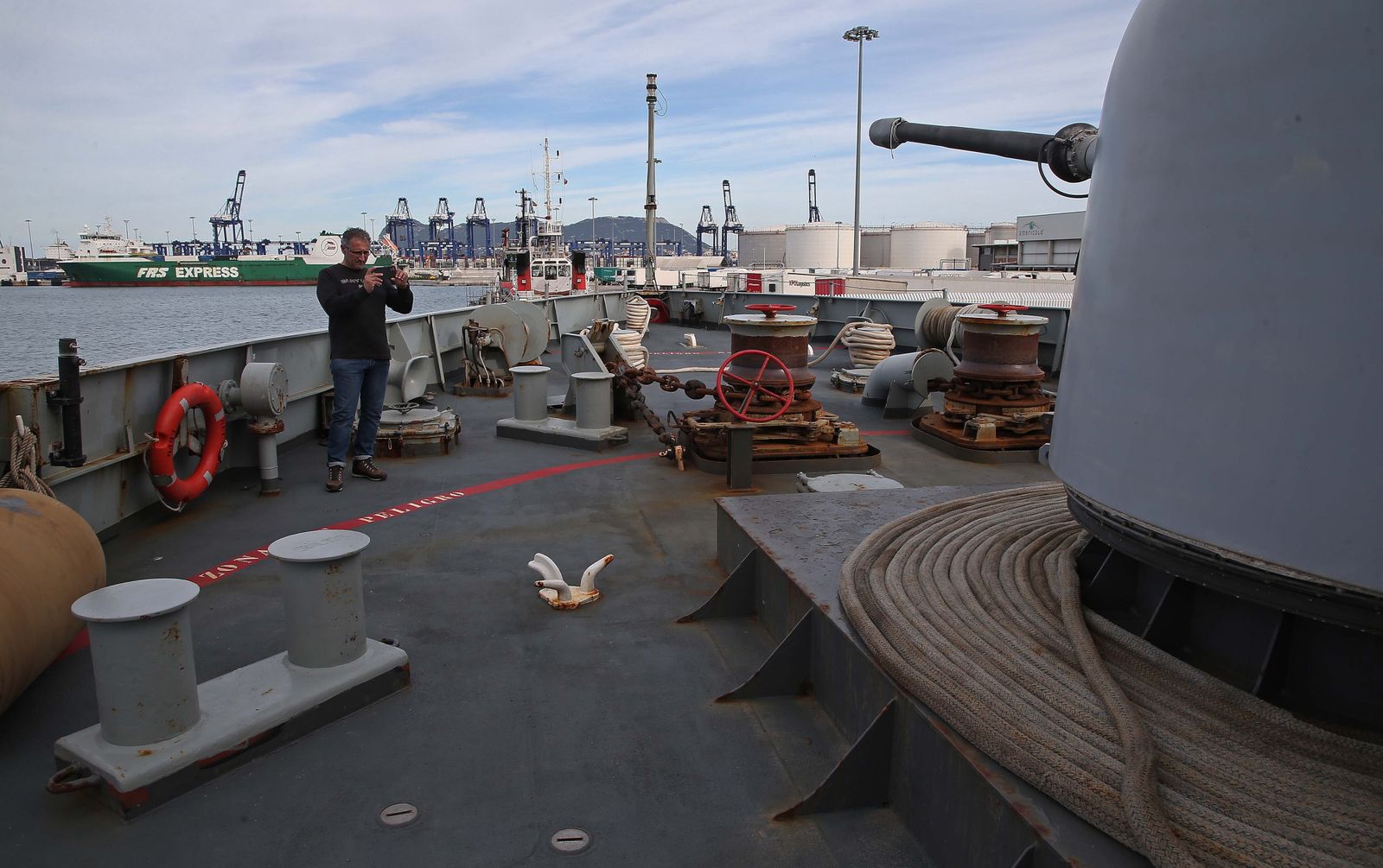 Fotos del Buque de Acción Marítima 'Relámpago' de la Armada Española en Algeciras