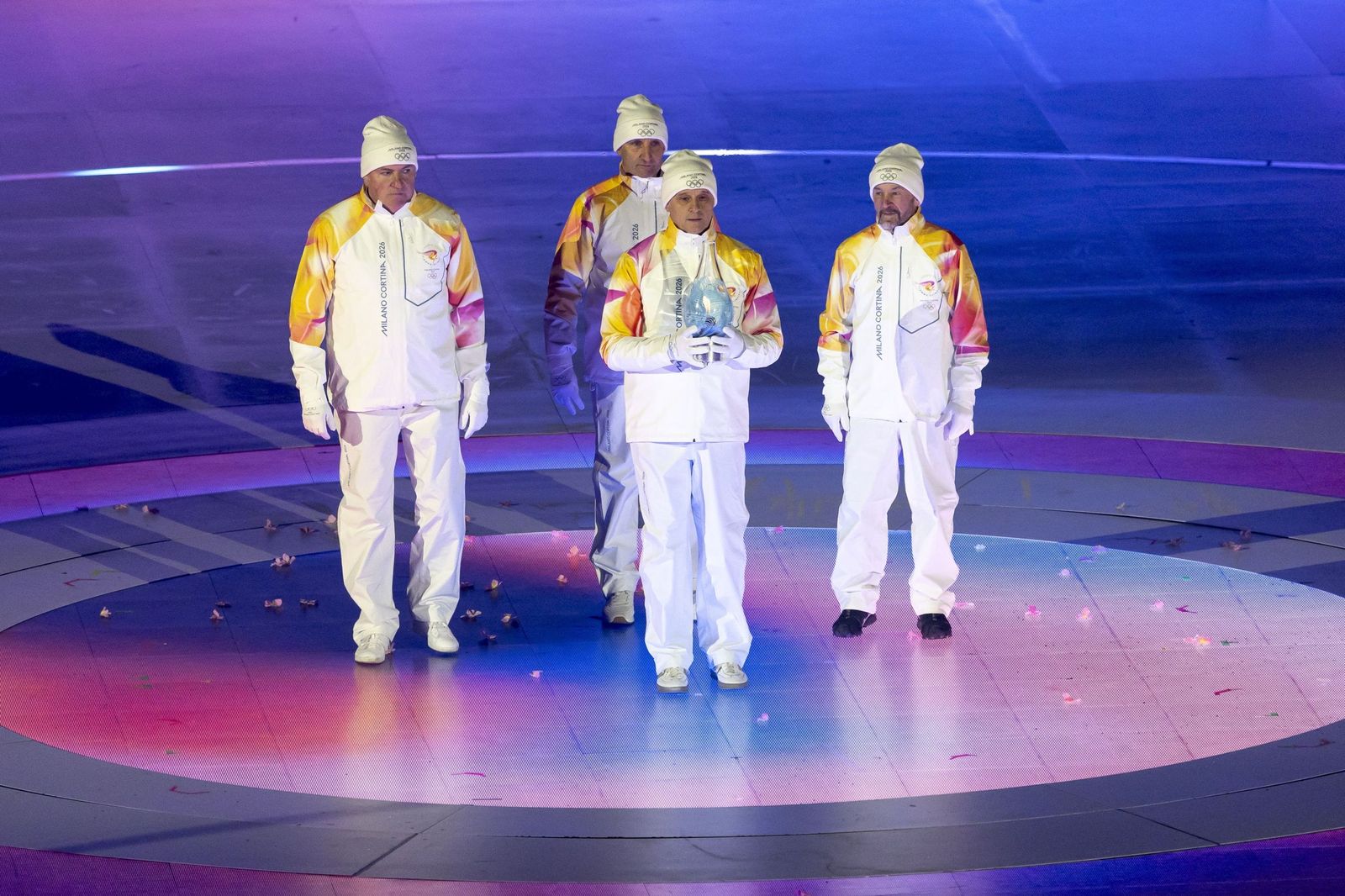 Las mejores fotos de los Juegos Olímpicos de invierno Milán Cortina d'Ampezzo 2026 | Ceremonia de clausura y jornada 17 y última