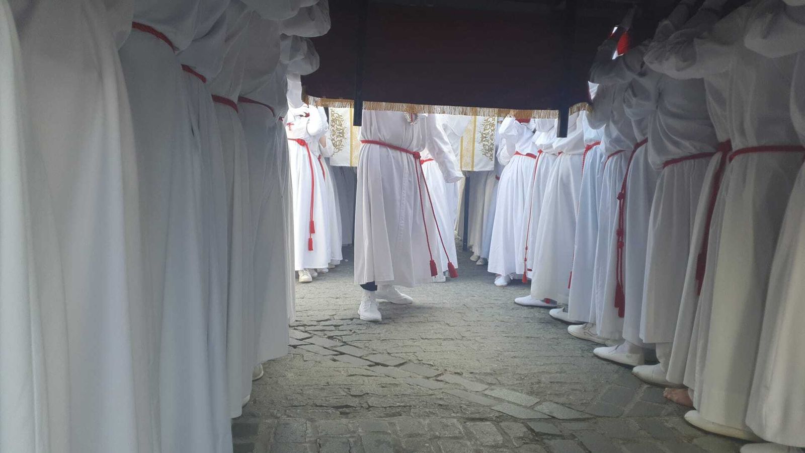 La procesión del Resucitado de Castro del Río, en imágenes