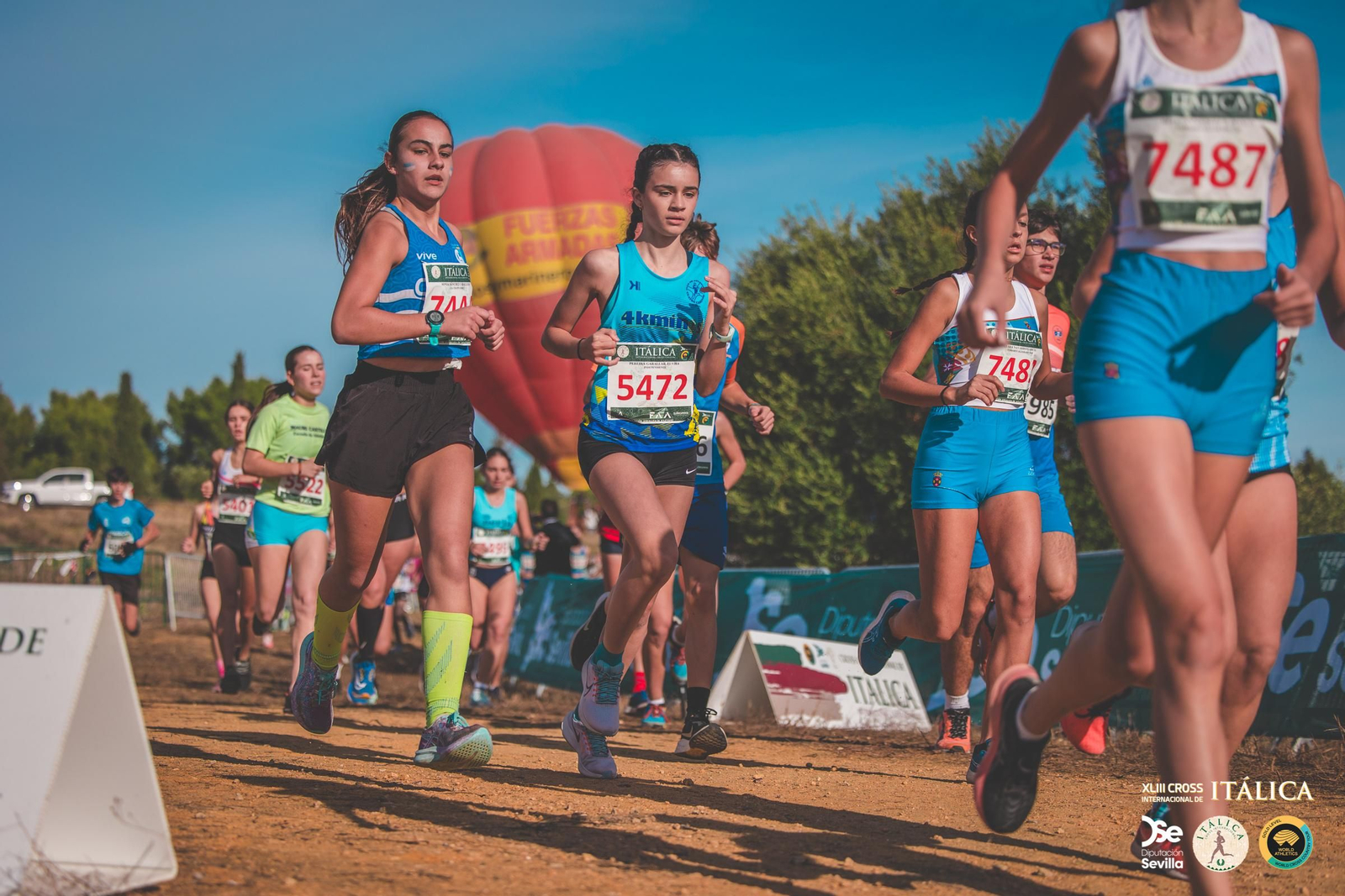 Búscate en las fotos del Cross de Itálica 2025 | 6