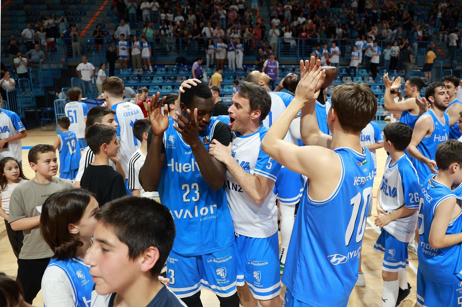 Las mejores imágenes del Ciudad de Huelva-CB Salou