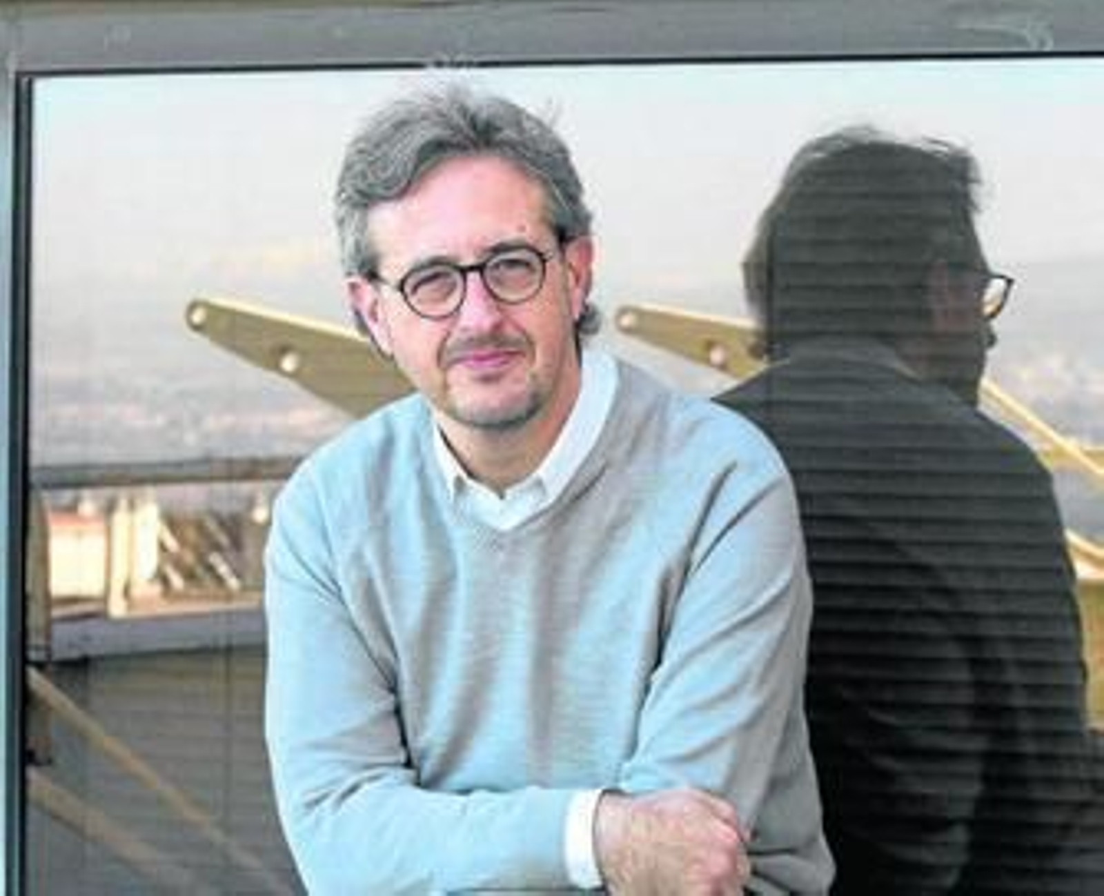 Francisco Hernández, sin la toga.