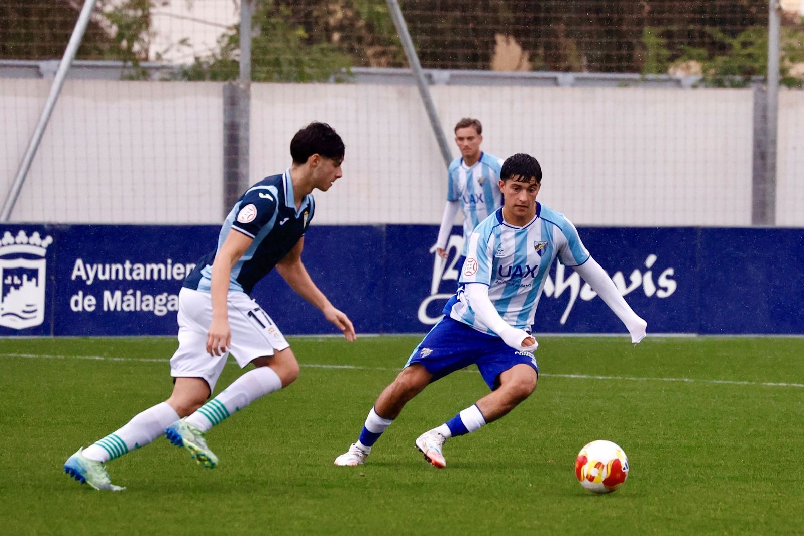 El Málaga juvenil gana al Córdoba (3-1) y espera un favor del San Félix para ir a la Copa