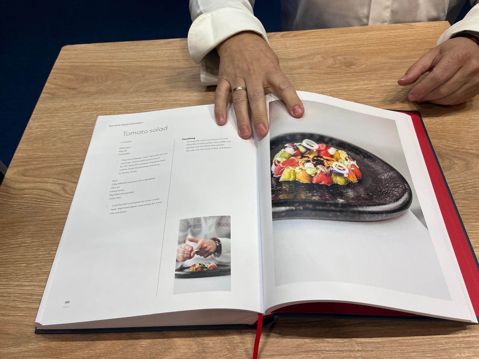 Tony García renueva en Londres el reconocimiento a su cocina verde: "Es un homenaje a los agricultores de Almería"