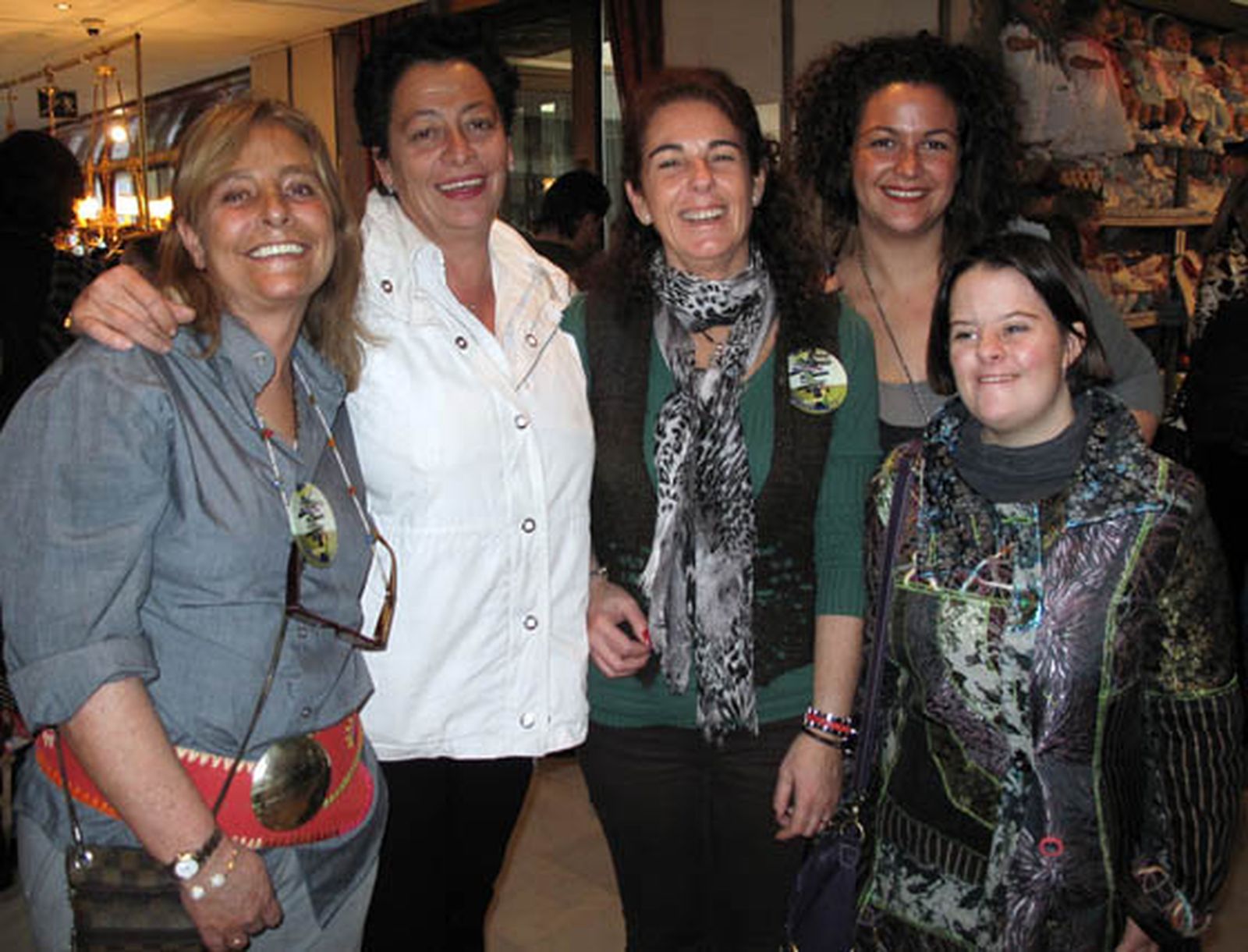Ana Cortés (El Trocadero) María Pepa Osborne, Salud Zumárraga (El Trocadero), la galerista Patricia Alarcón de la Lastra y su hermana Genoveva.

Foto: Victoria Ramírez